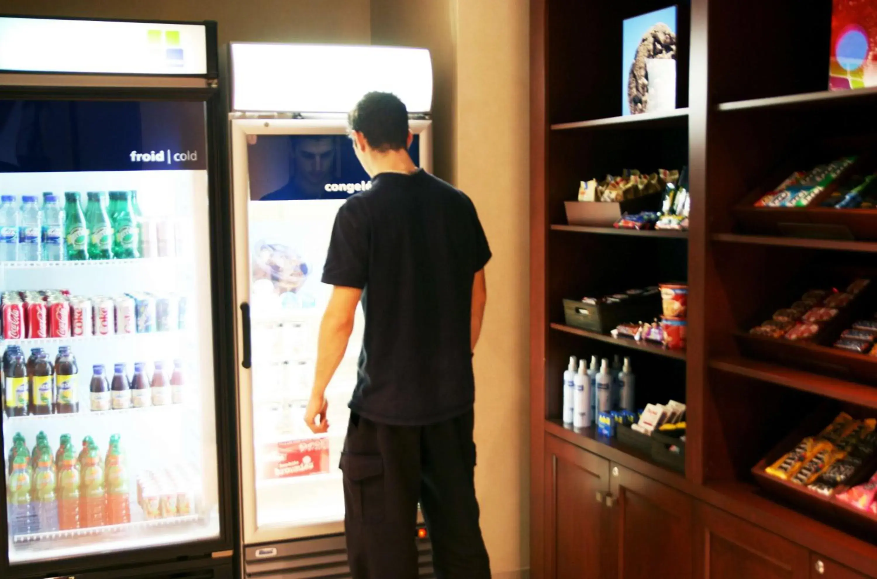 Restaurant/places to eat in Hampton Inn & Suites Laval Restaurant/places to eat in Hampton Inn & Suites Laval