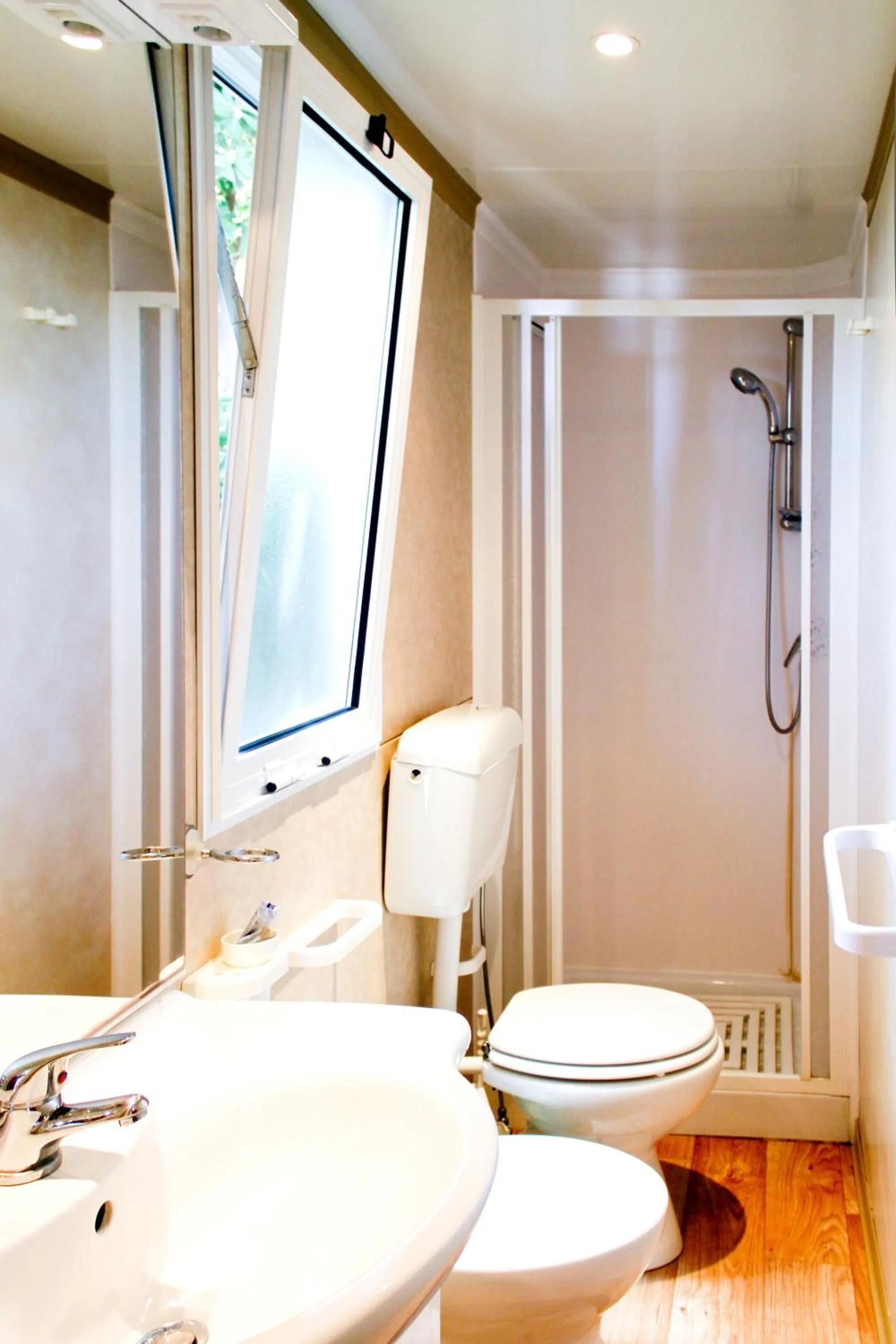 Shower in Camping La Focetta Sicula