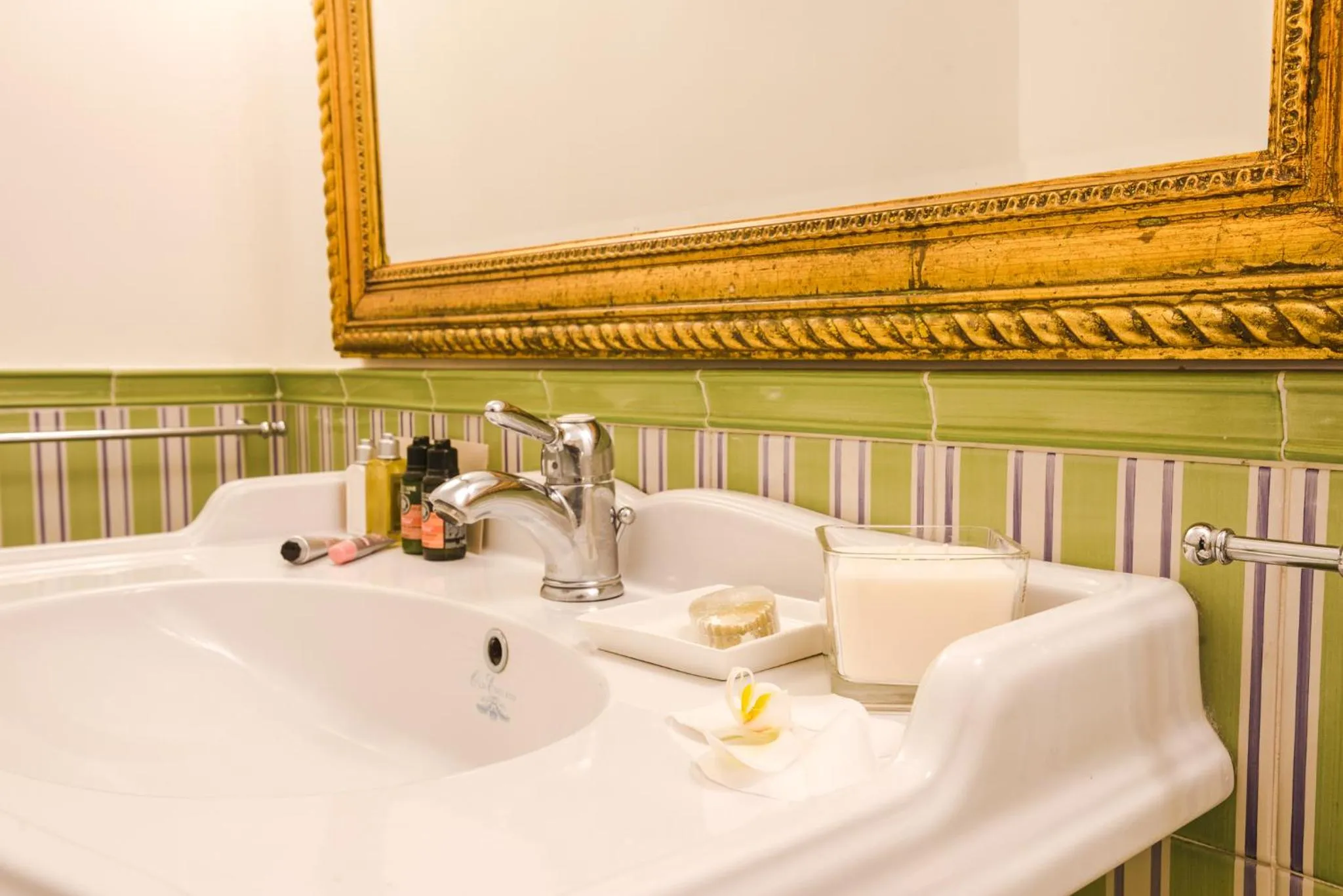 Bathroom in Teichnersuite