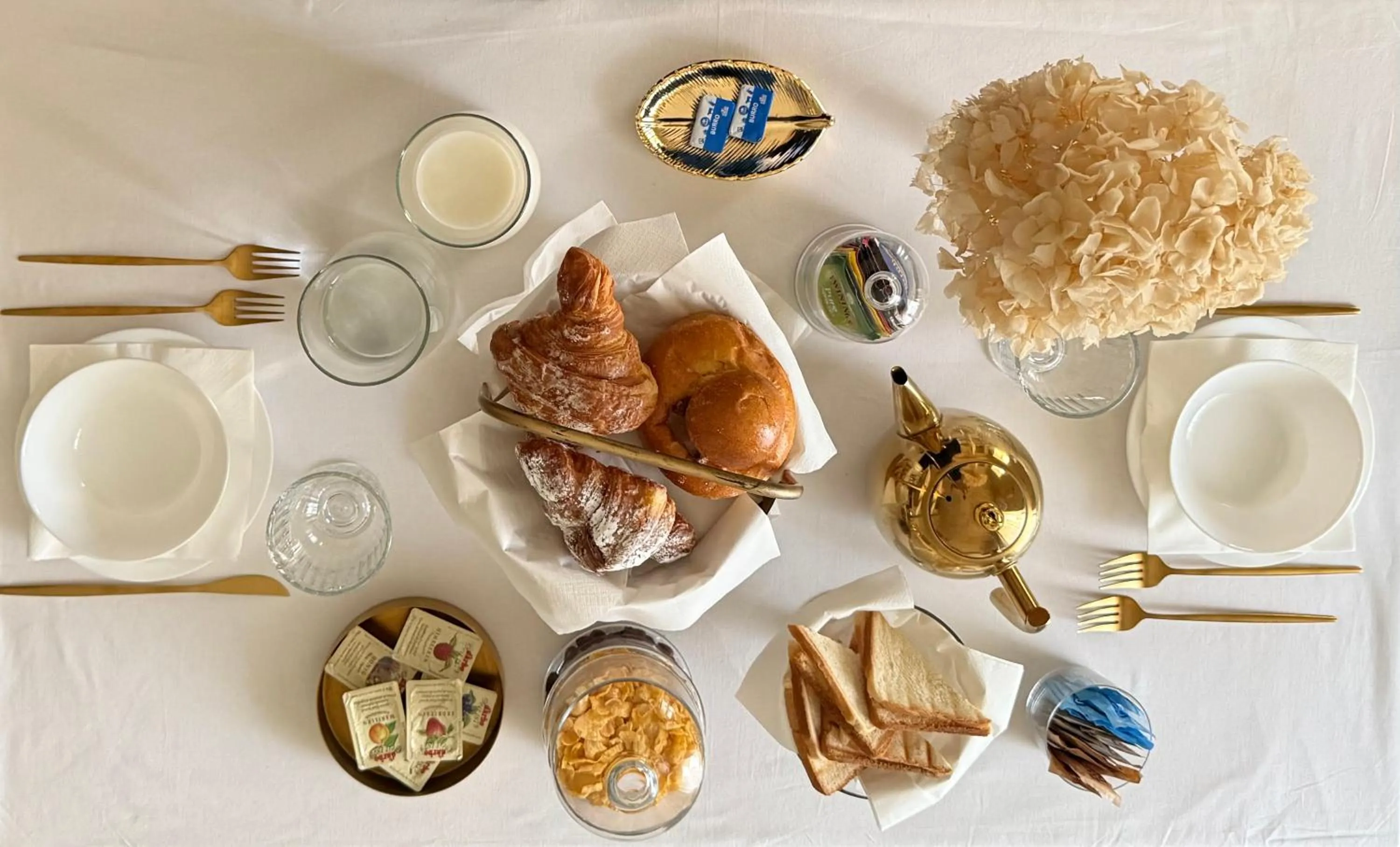 Breakfast in Teichnersuite