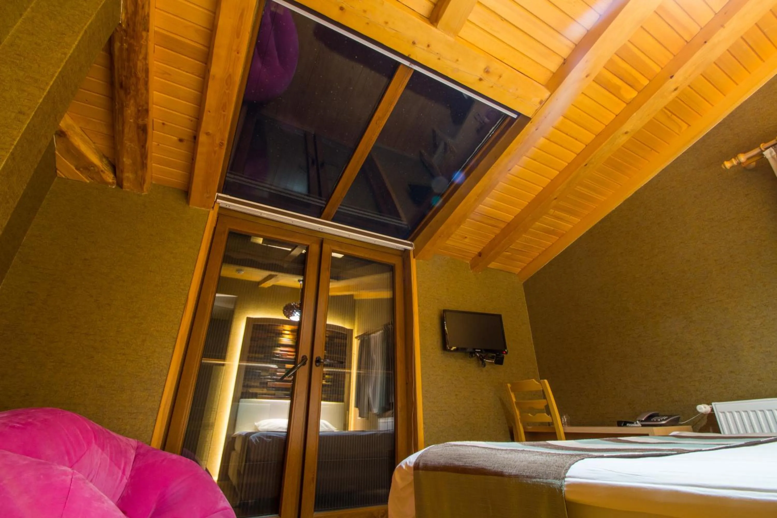 View (from property/room), Bed in Ayderoom Hotel