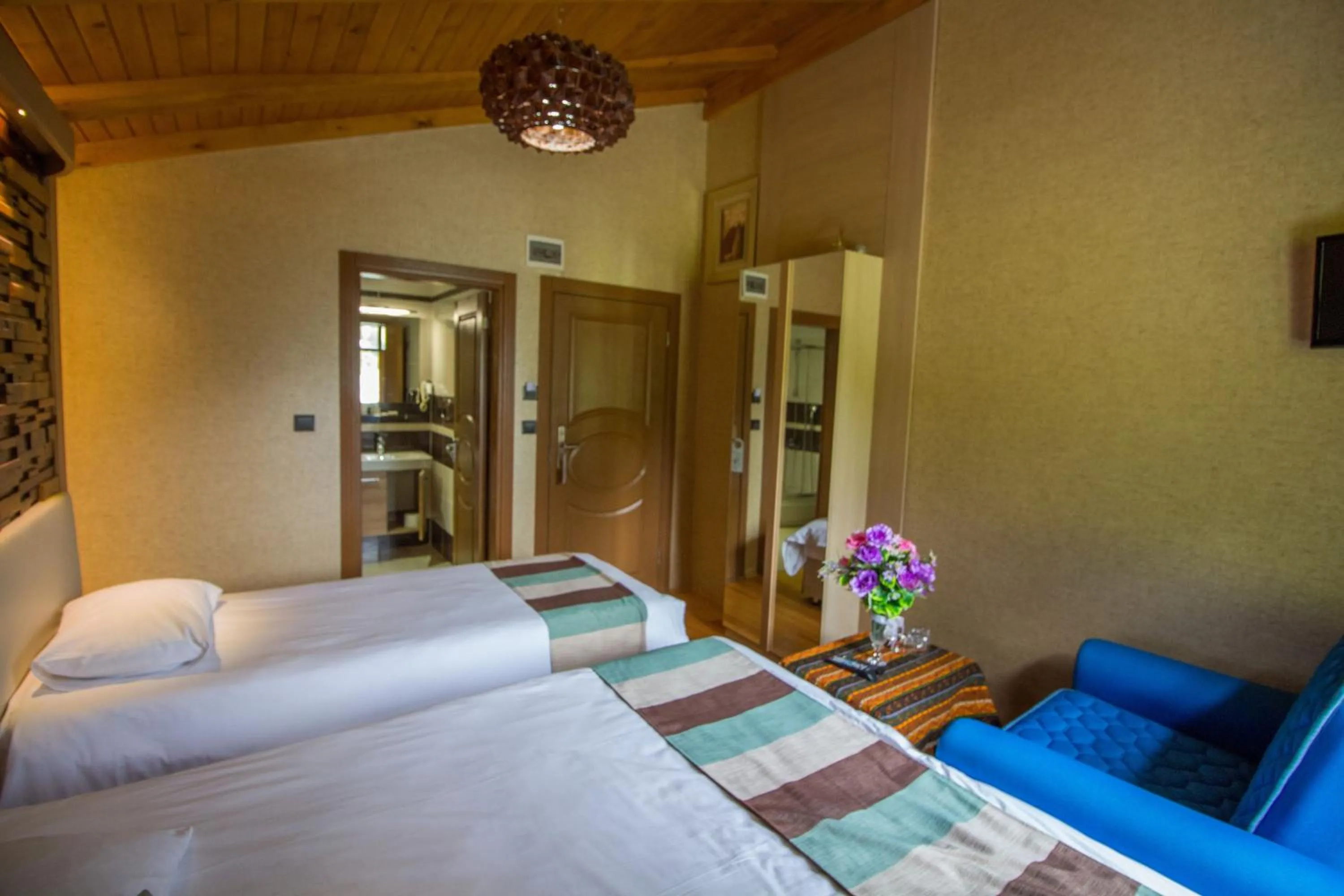 Bed in Ayderoom Hotel