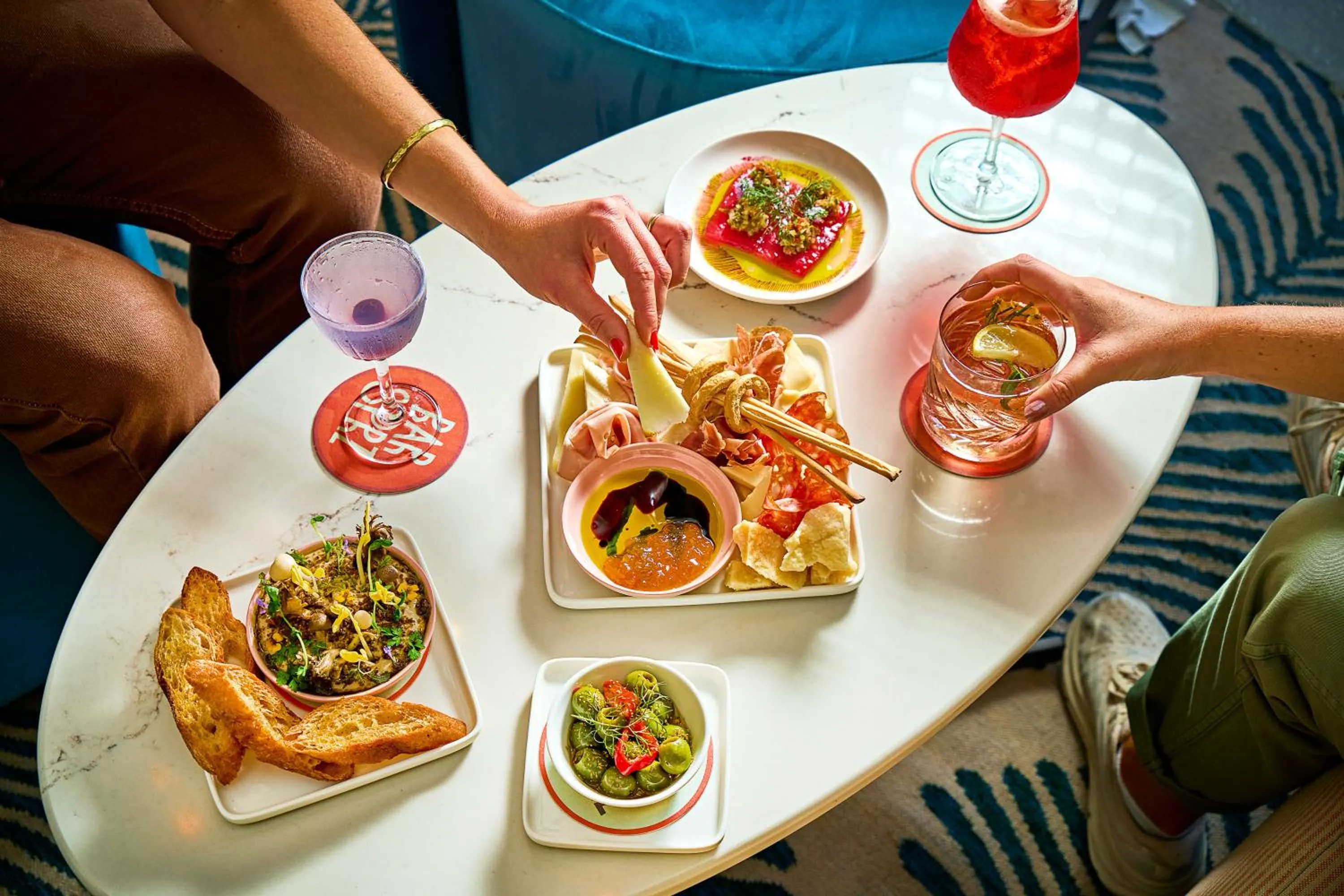 Restaurant/places to eat in Kimpton Theta New York - Times Square by IHG