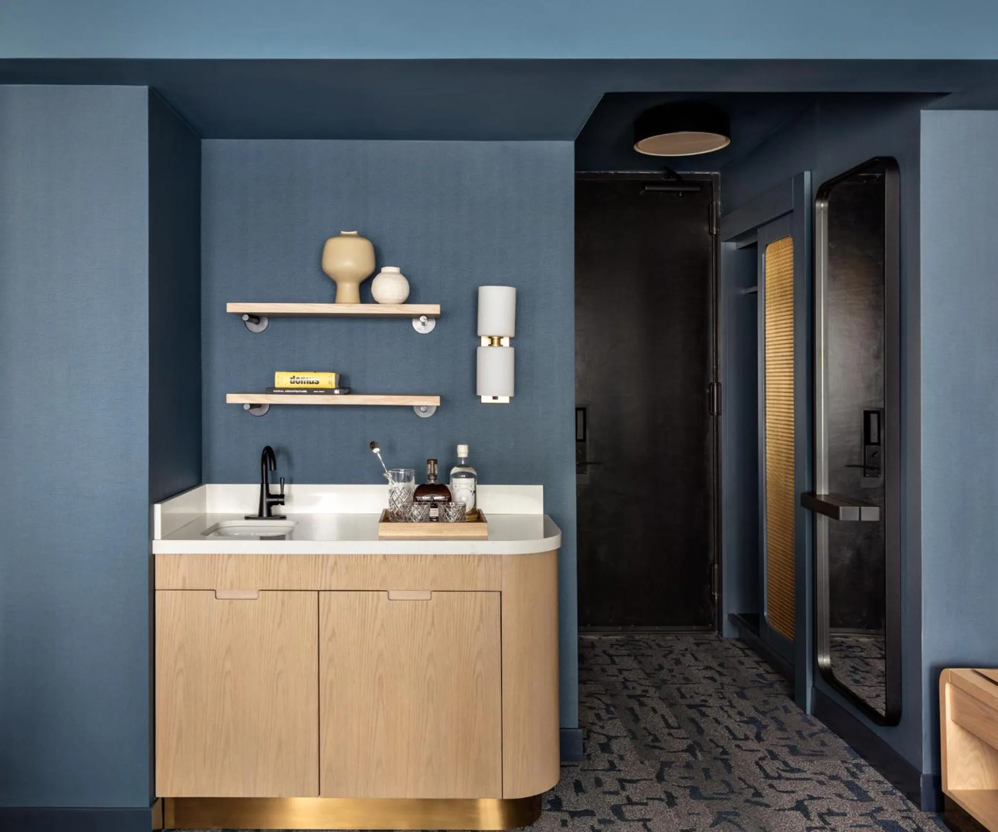 Living room in Kimpton Theta New York - Times Square by IHG