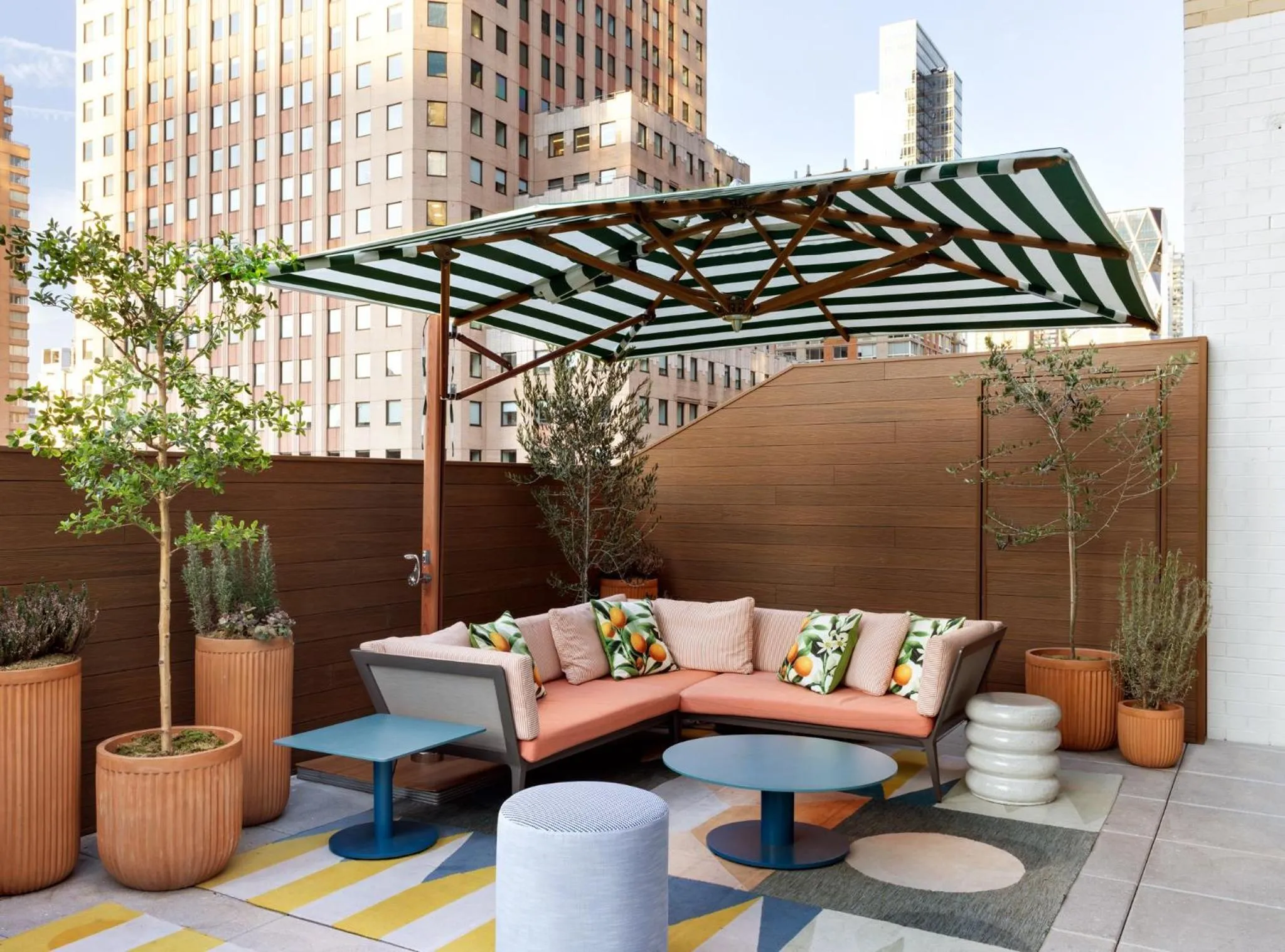 Restaurant/places to eat in Kimpton Theta New York - Times Square by IHG