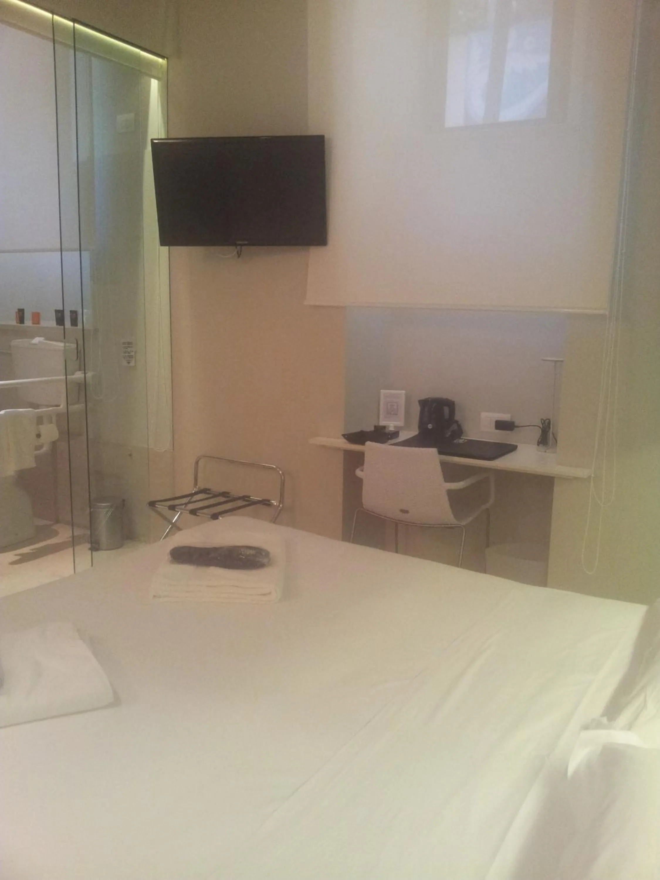 TV and multimedia, TV/Entertainment Center in Porta del Tocco Design Rooms