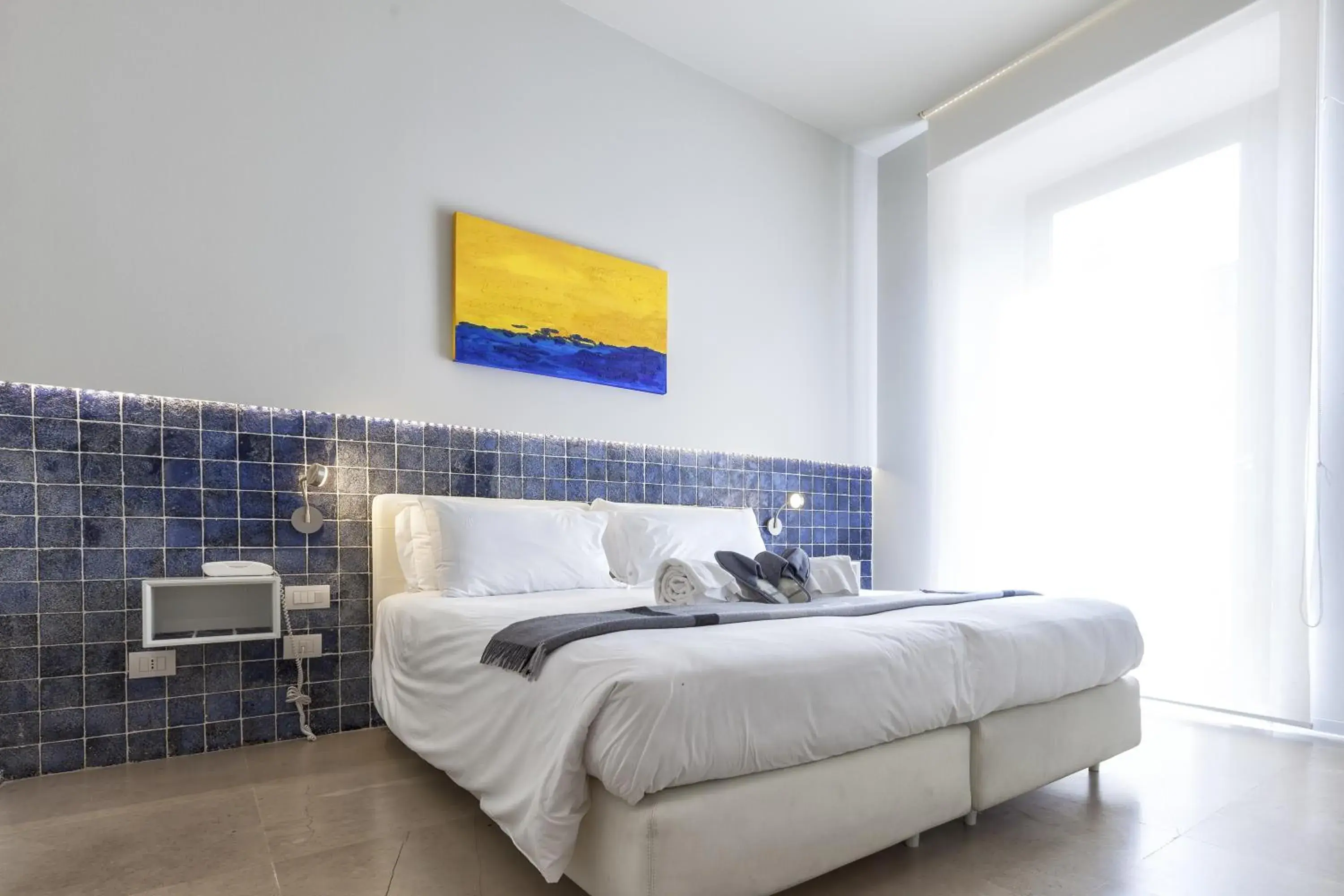 Bedroom, Seating Area in Porta del Tocco Design Rooms