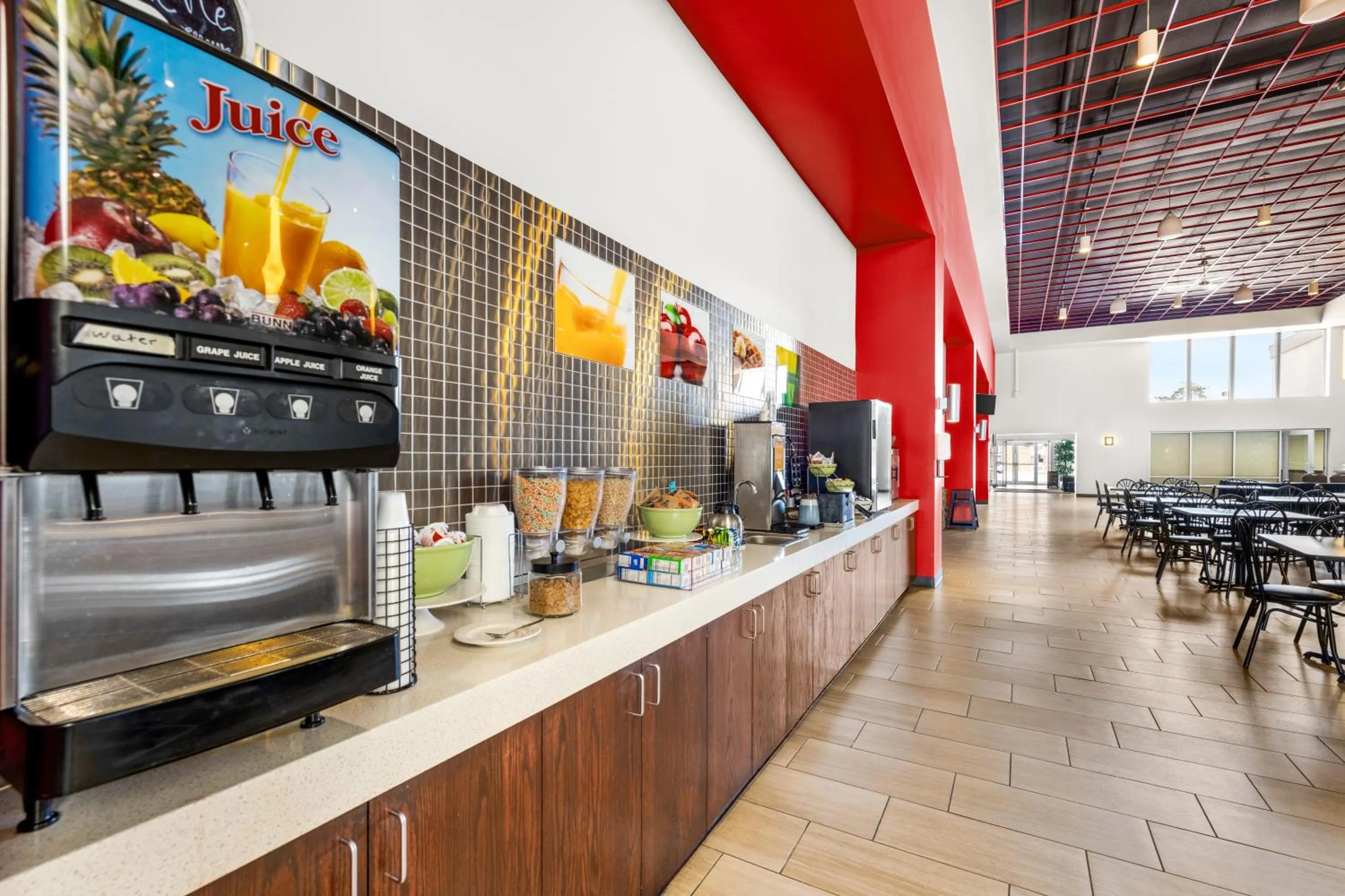 Buffet breakfast in Ramada by Wyndham Columbus Hotel & Conference Center