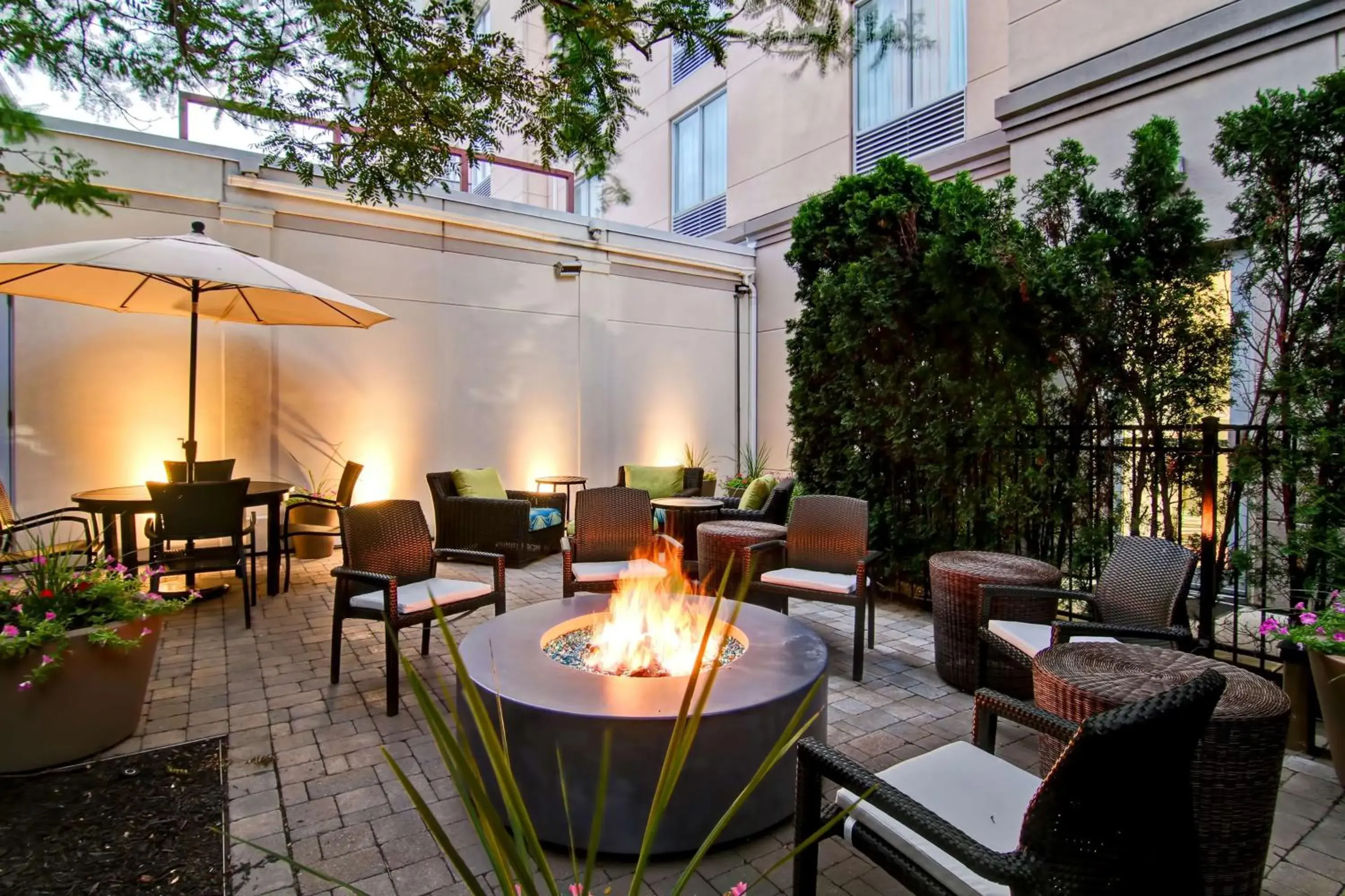 Hilton Garden Inn Toronto/Burlington Hilton Garden Inn Toronto/Burlington