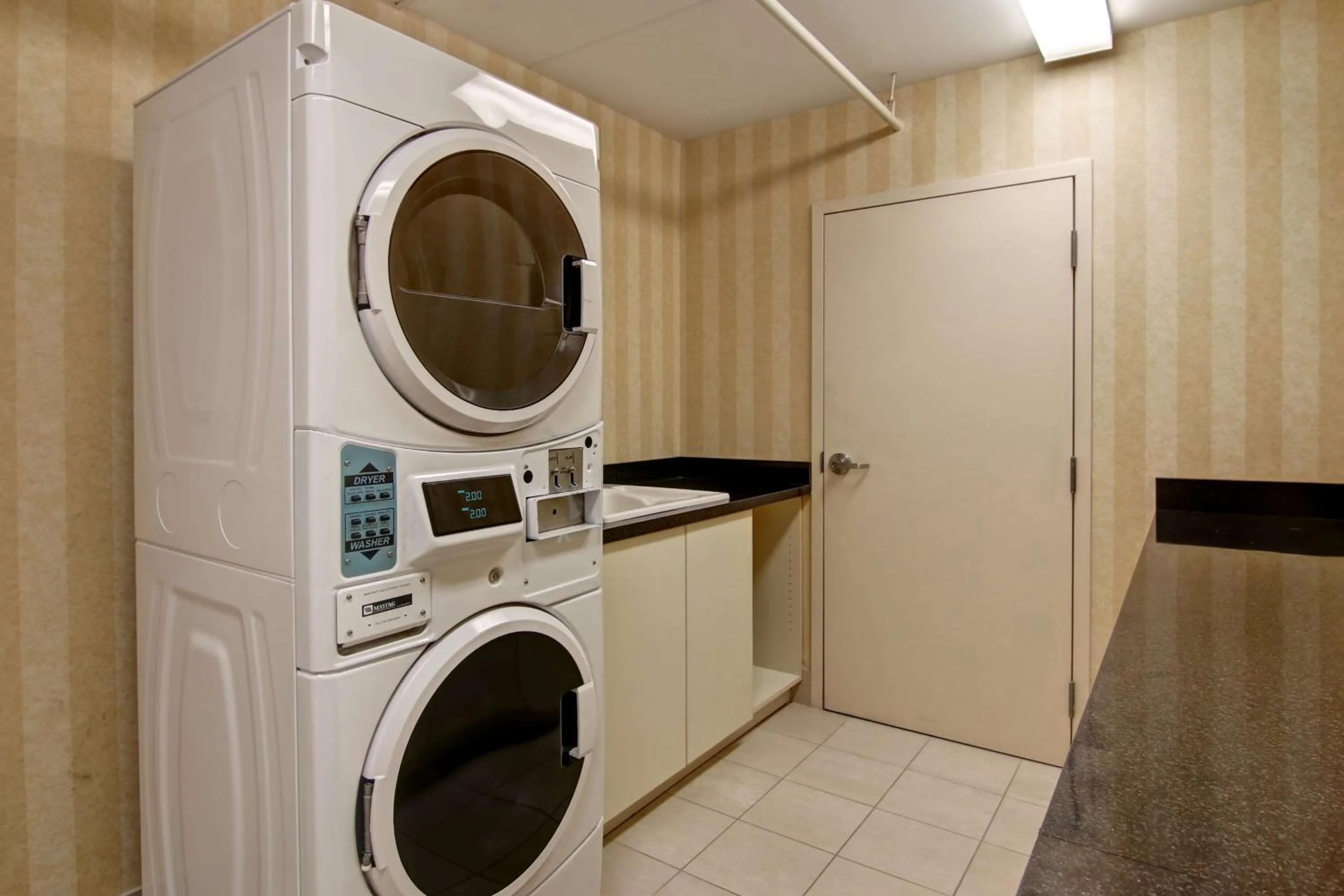 Property building in Hilton Garden Inn Toronto/Burlington