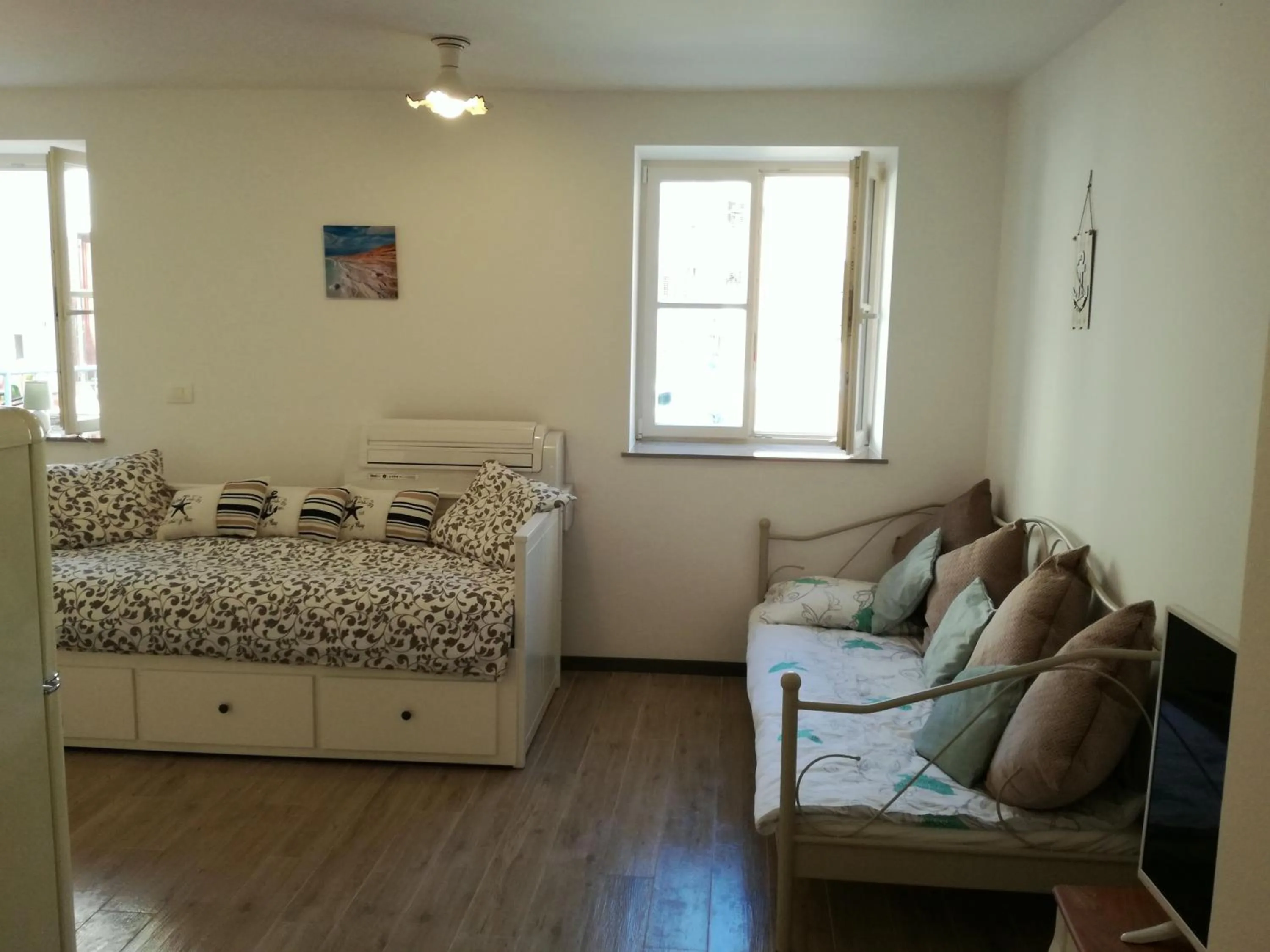 Bed in Apartment Lunaja