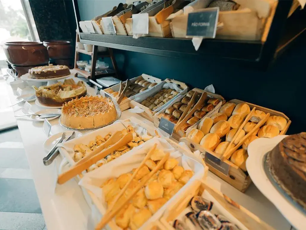 Buffet breakfast in Hotel Serrano Buffet breakfast in Hotel Serrano