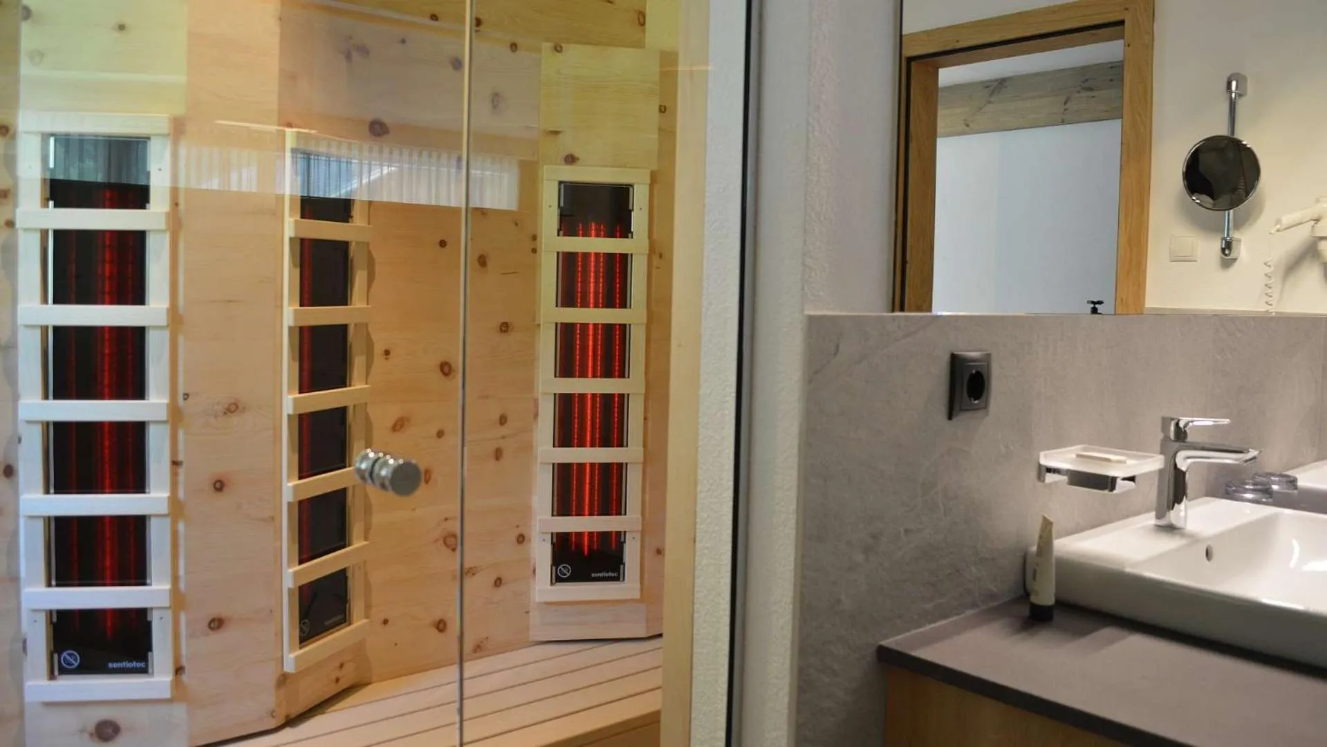 Sauna in Hotel Trenker