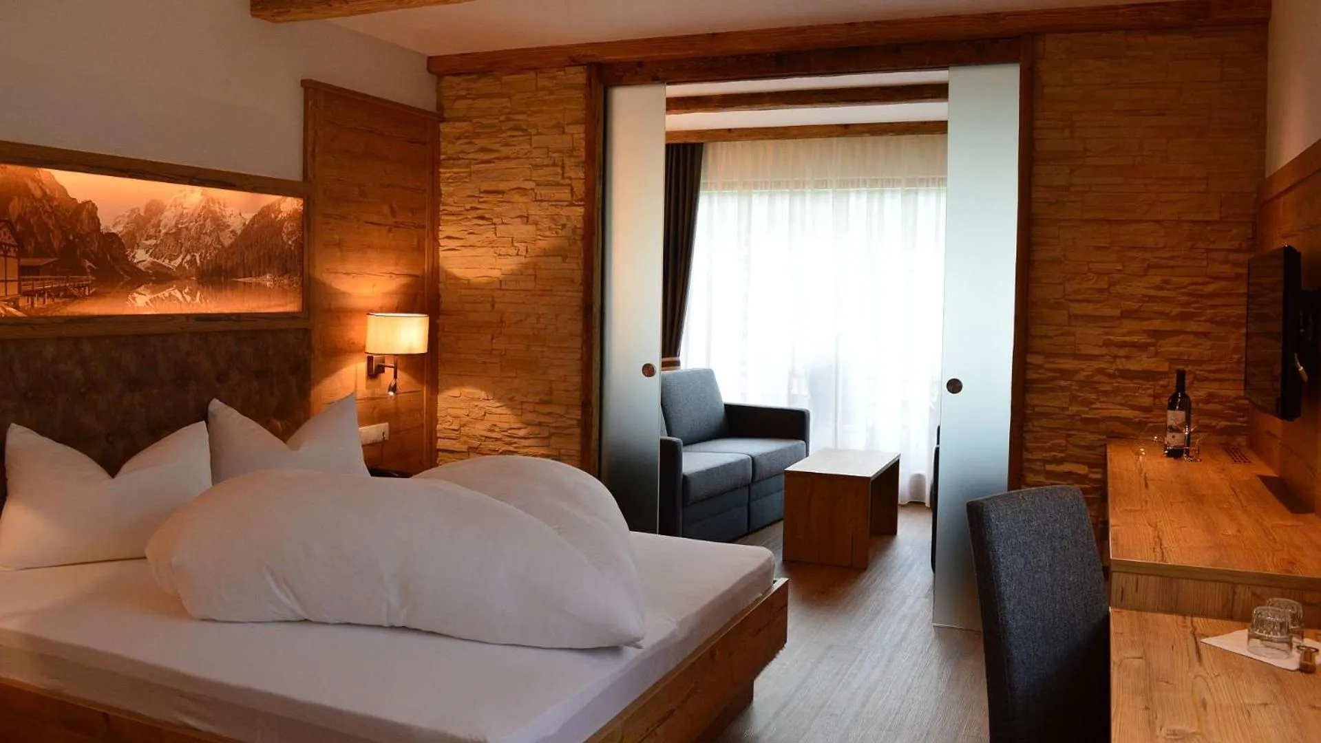 Bedroom, Bed in Hotel Trenker