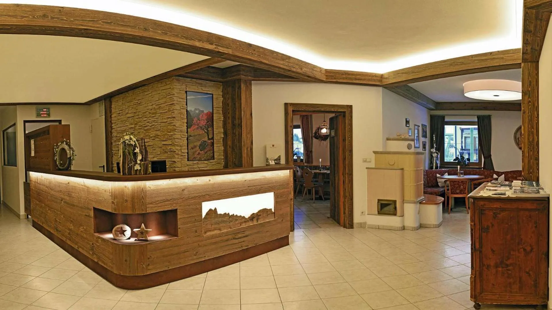 Lobby or reception in Hotel Trenker