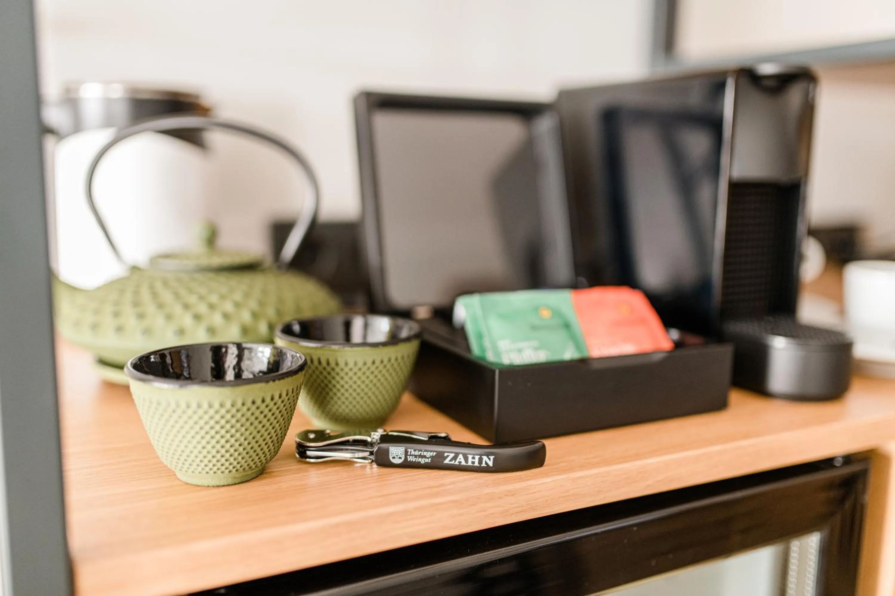 Coffee/tea facilities in Weinhotel Freylich Zahn