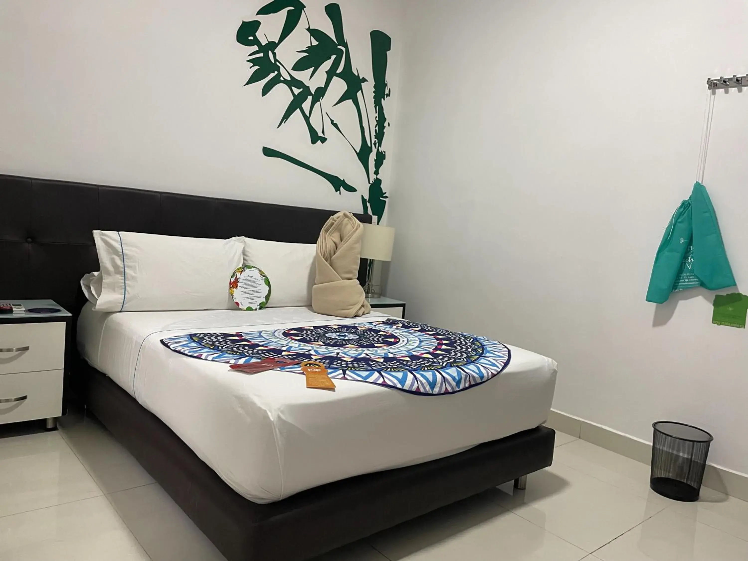 Standard Double Room - single occupancy in Hotel Bolivariana Plaza Medellin Standard Double Room - single occupancy in Hotel Bolivariana Plaza Medellin