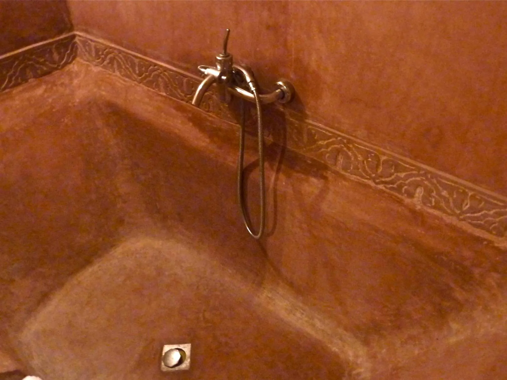 Bathroom in Tweets Hotel