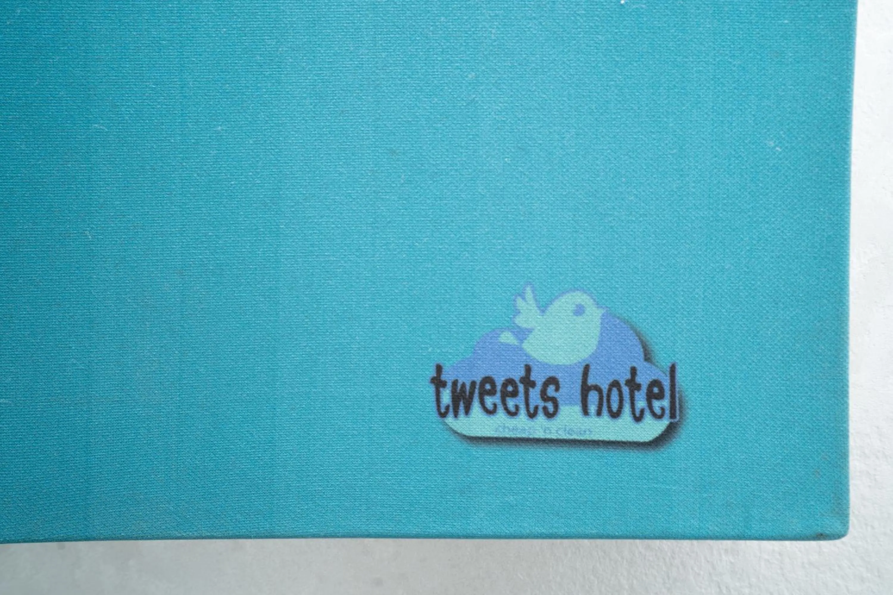 Tweets Hotel
