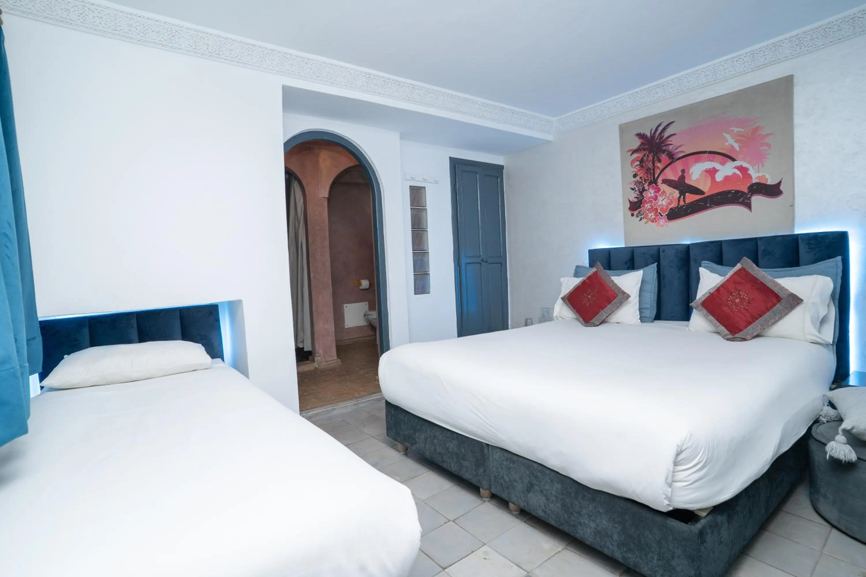Bed in Tweets Hotel