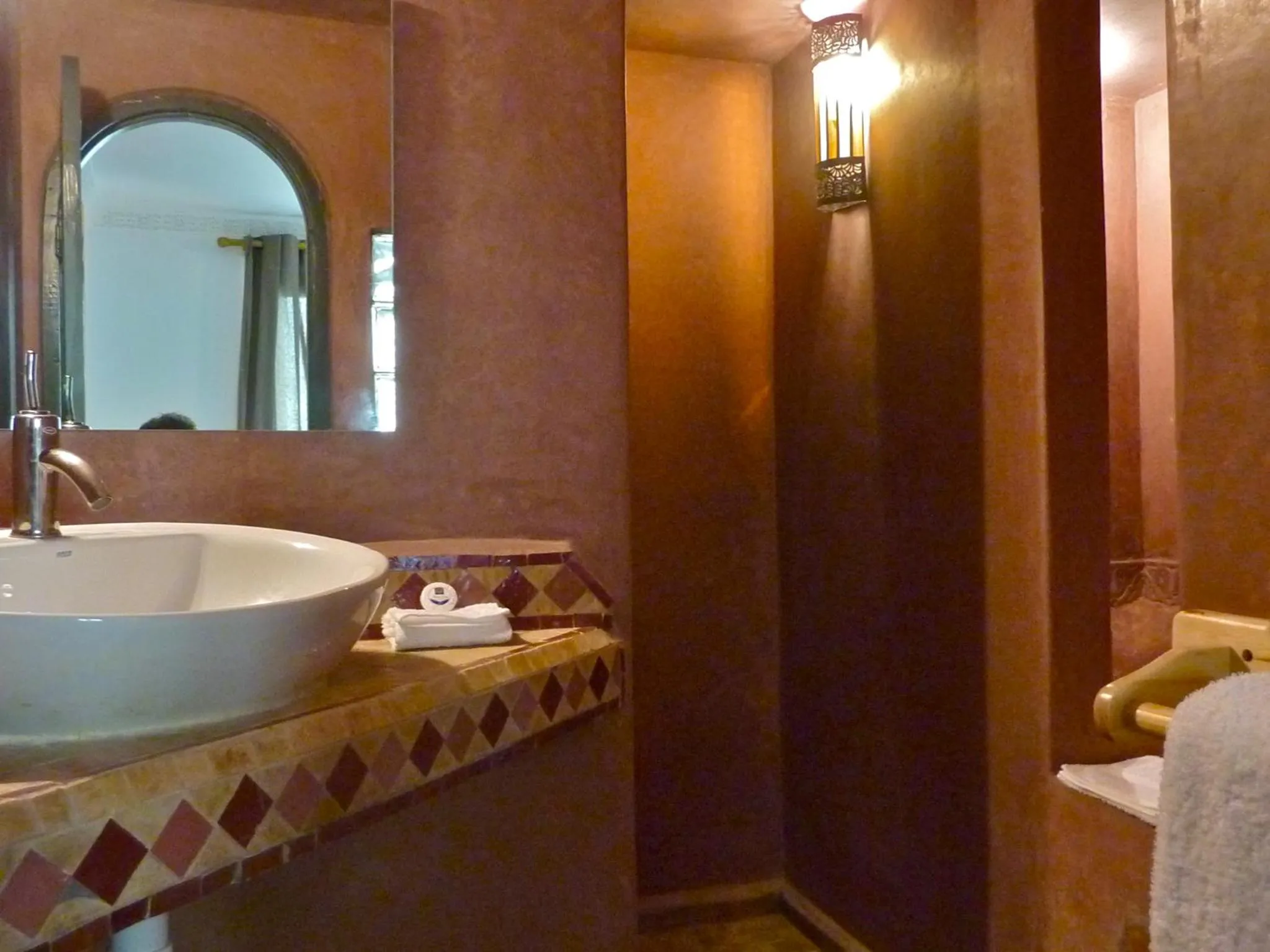 Bath in Tweets Hotel