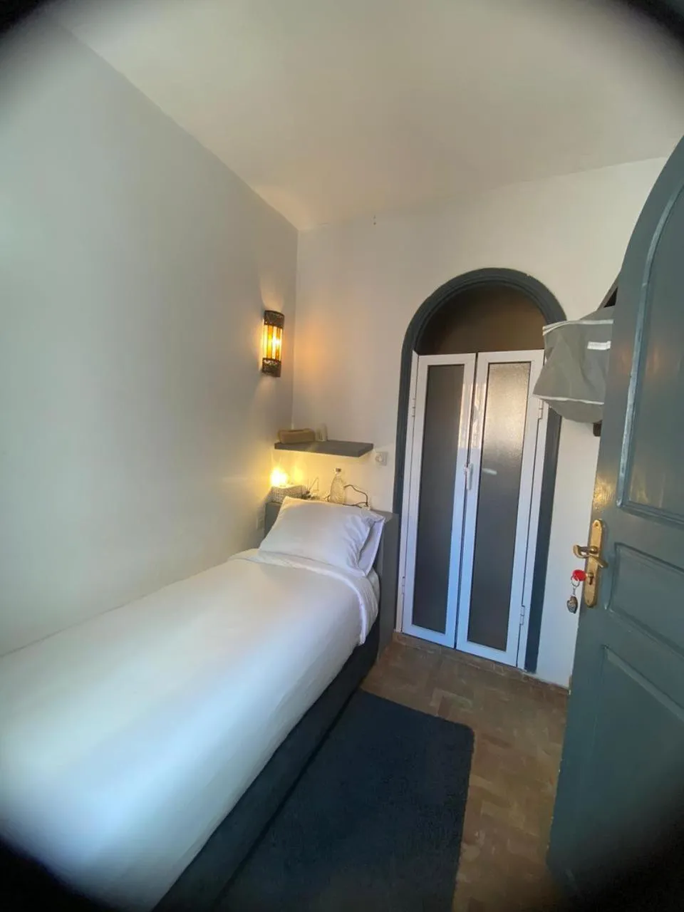 Bed in Tweets Hotel