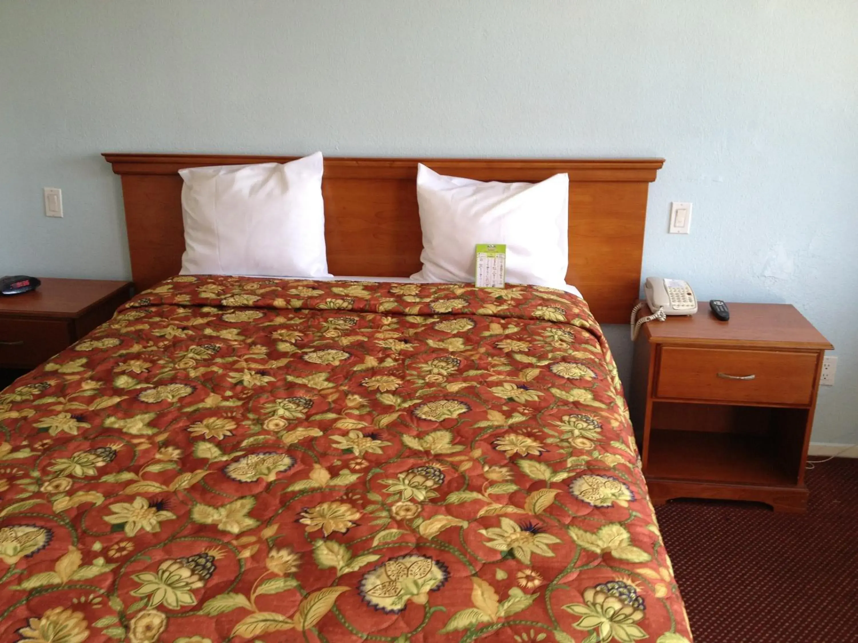 Bed in Scottish Inns Bed in Scottish Inns