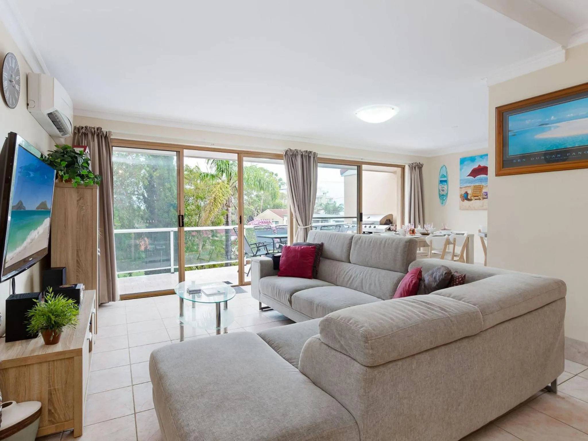 Frangipani 3 great townhouse with air con
