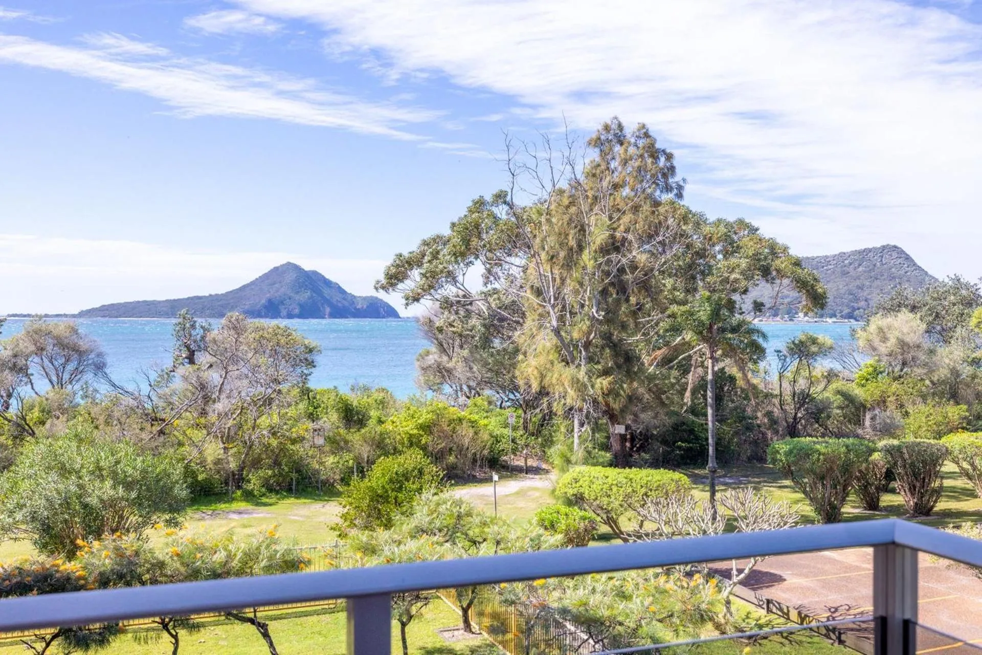 The Helm 8 hear the waves from Shoal Bay Beach