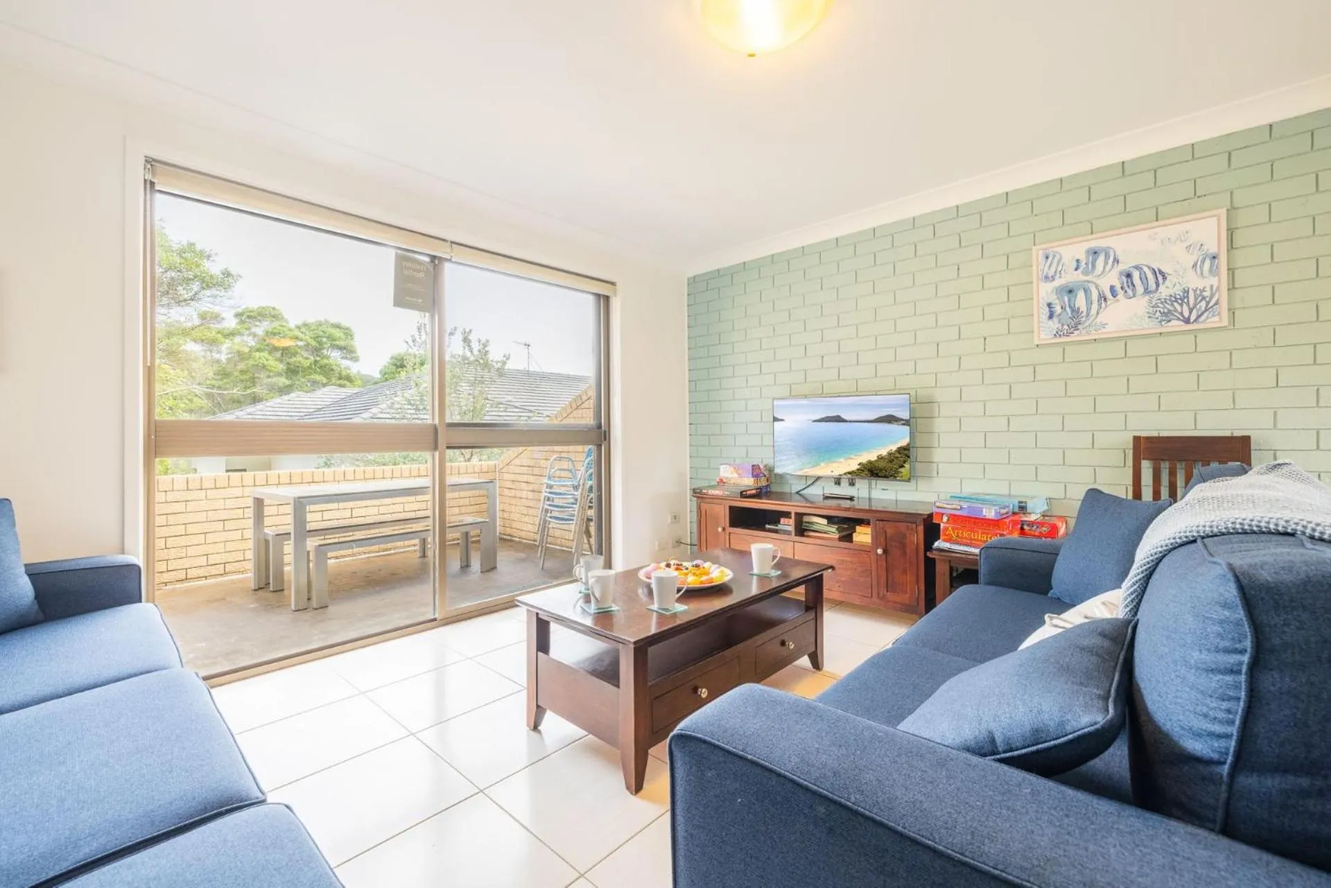 1-8 Christmas Bush Avenue - 230m to Dutchies beach