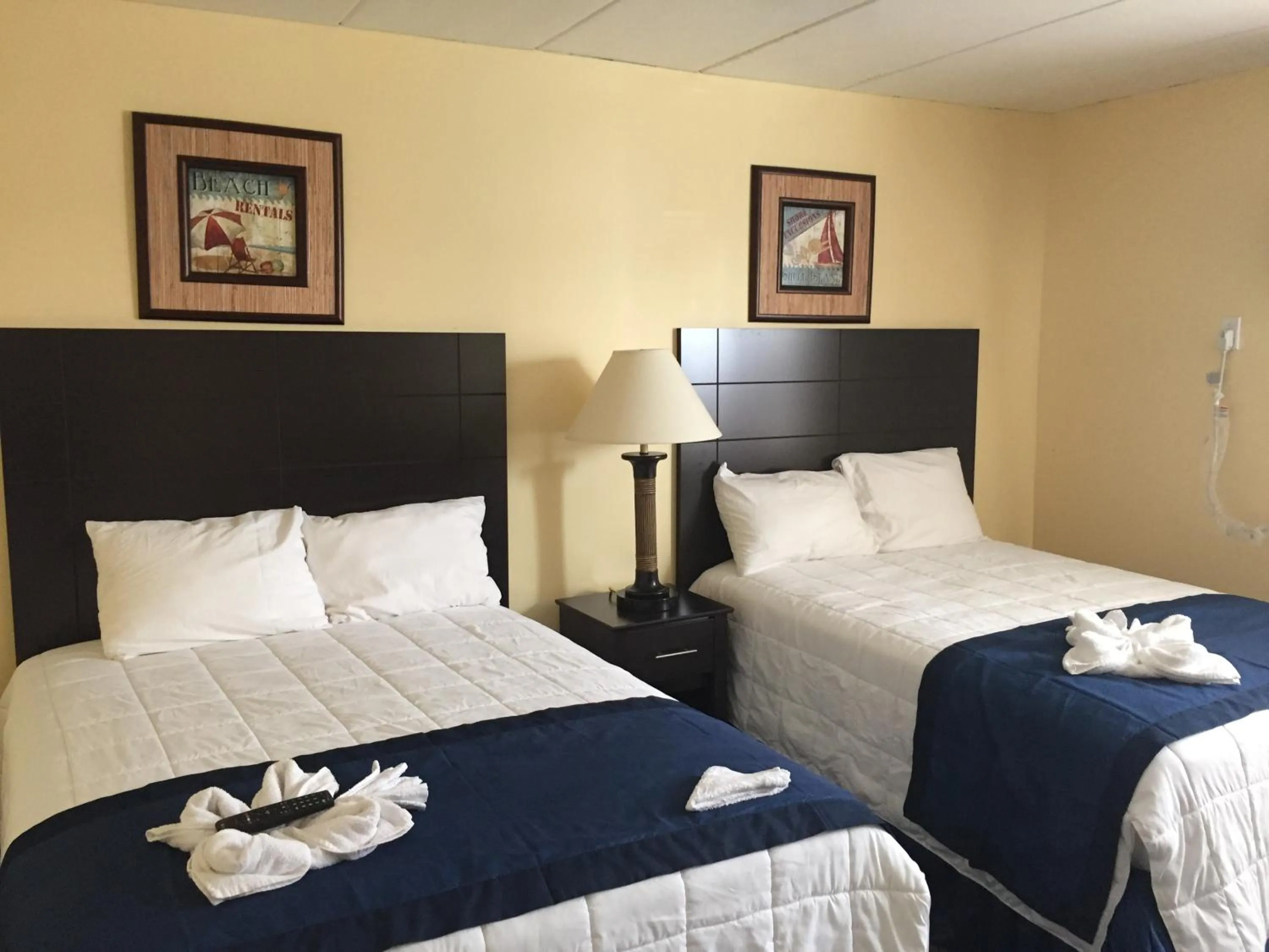 Bed in Sandy Shores Resort