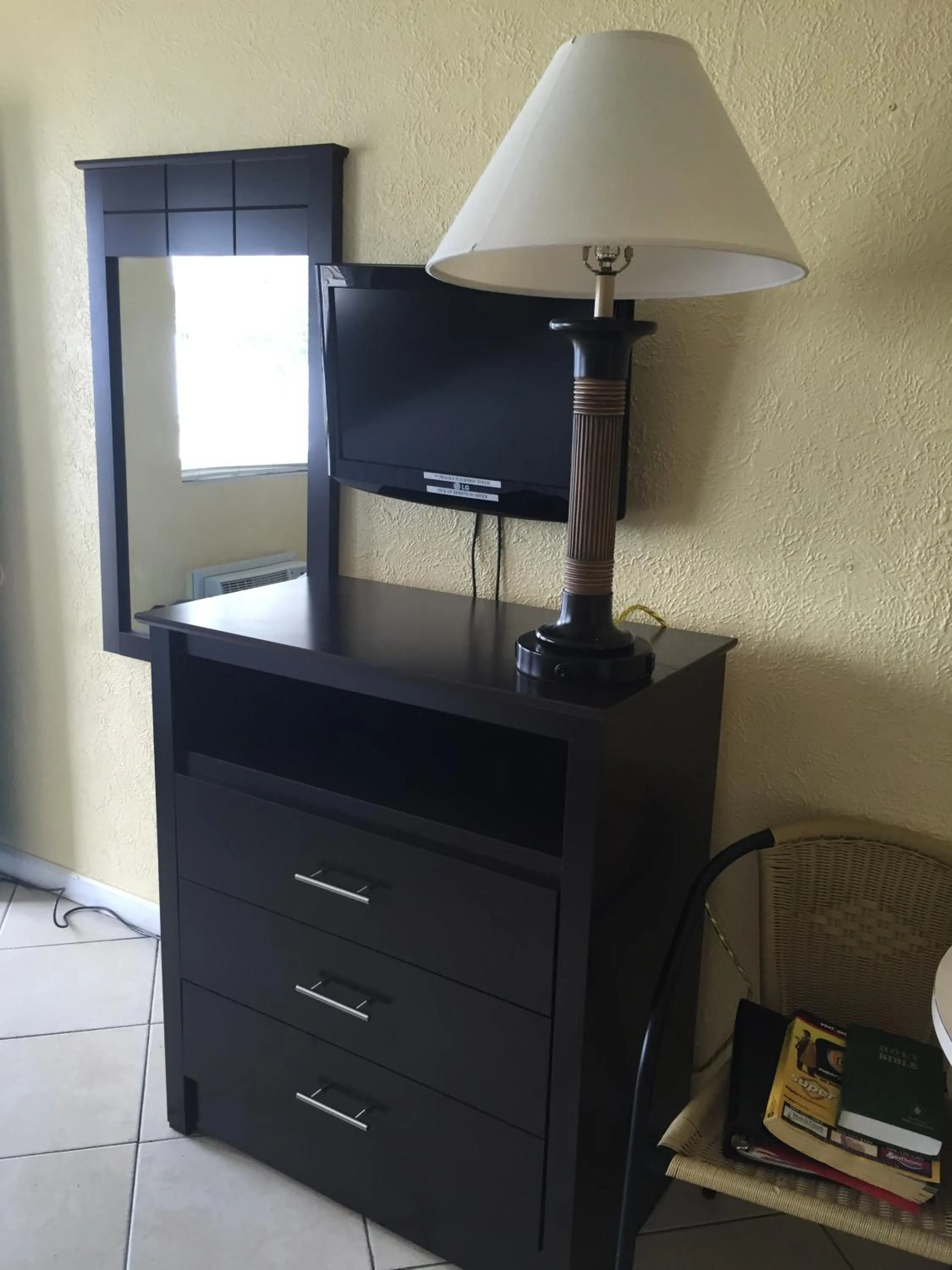 TV and multimedia in Sandy Shores Resort