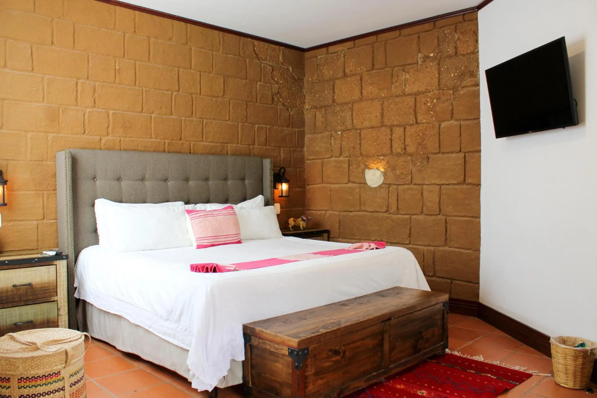 Bed in Casa de Adobe Gallery & Luxury Boutique