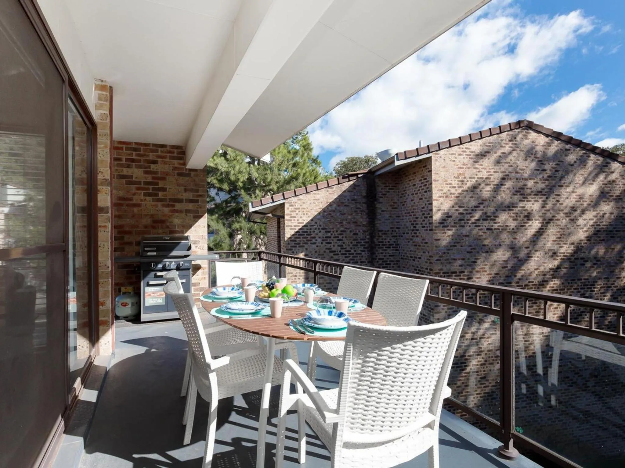 Bay Parklands, 68 2 Gowrie Ave - Fully ducted aircon, wifi, pool, tennis court, communal spa