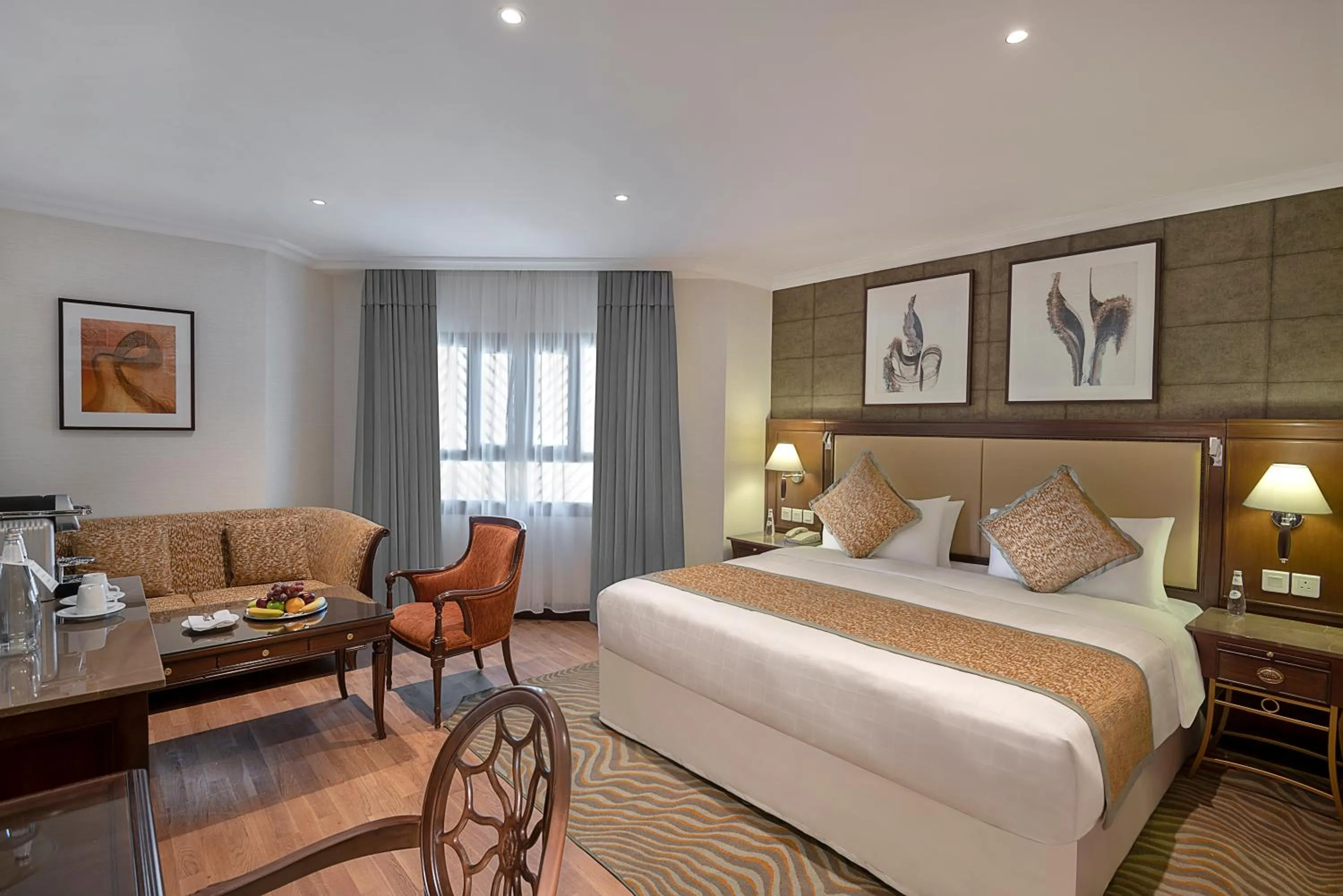 Bed in The Oberoi Madina المدينة أوبروي