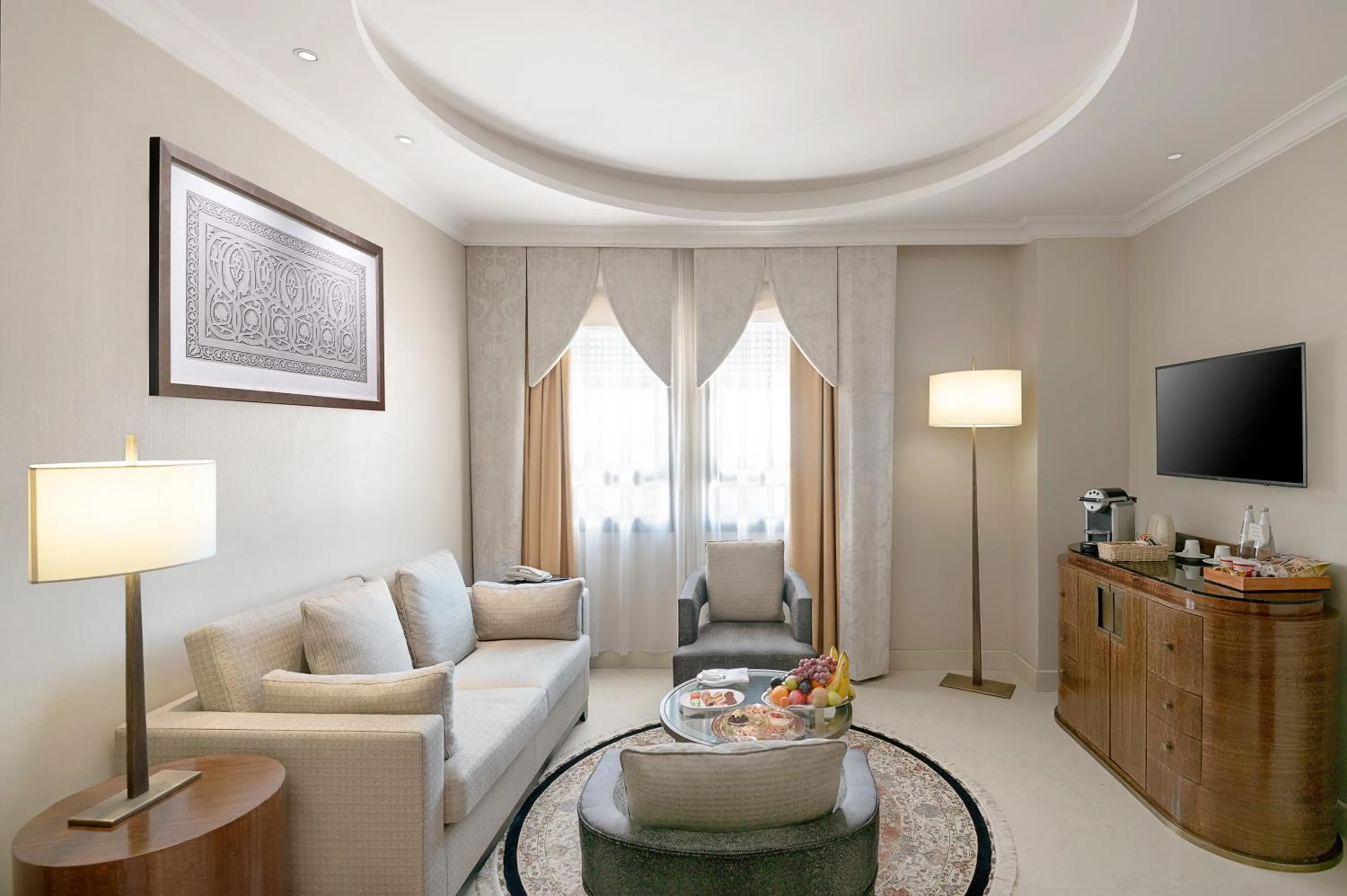 TV and multimedia in The Oberoi Madina المدينة أوبروي