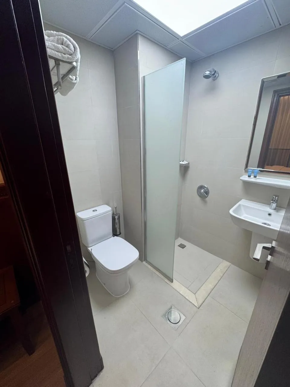 Shower in Rotana Al Mesk Hotel