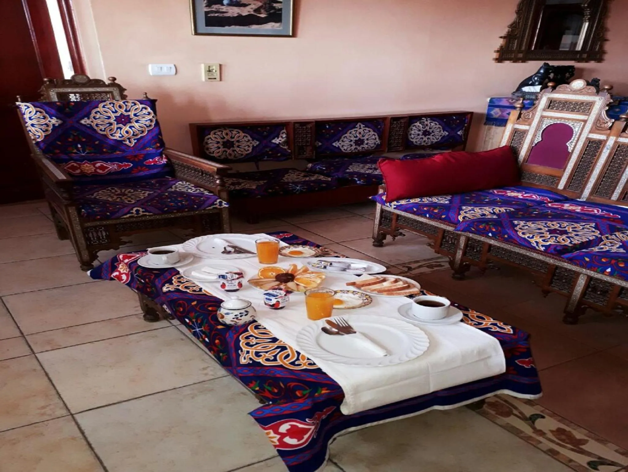 Food and drinks in Osiris Hotel Cairo