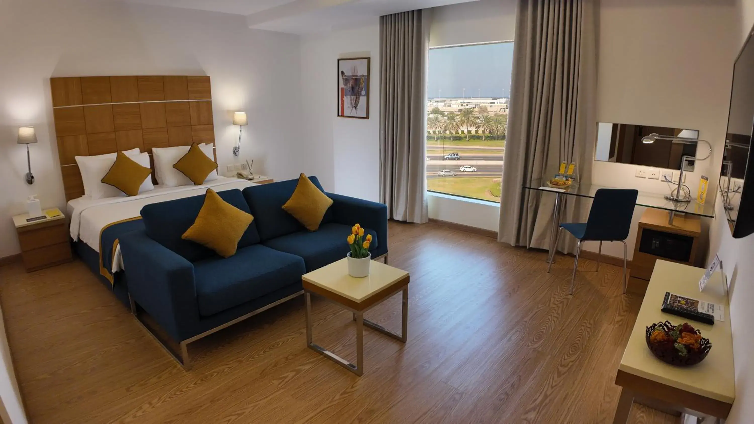 View (from property/room), Bed in Golden Tulip Muscat View (from property/room), Bed in Golden Tulip Muscat