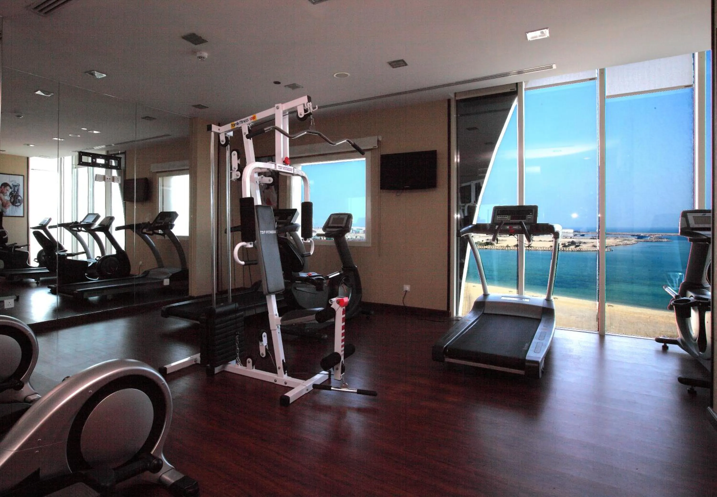 Fitness centre/facilities in Mena Hotel Al Jubail
