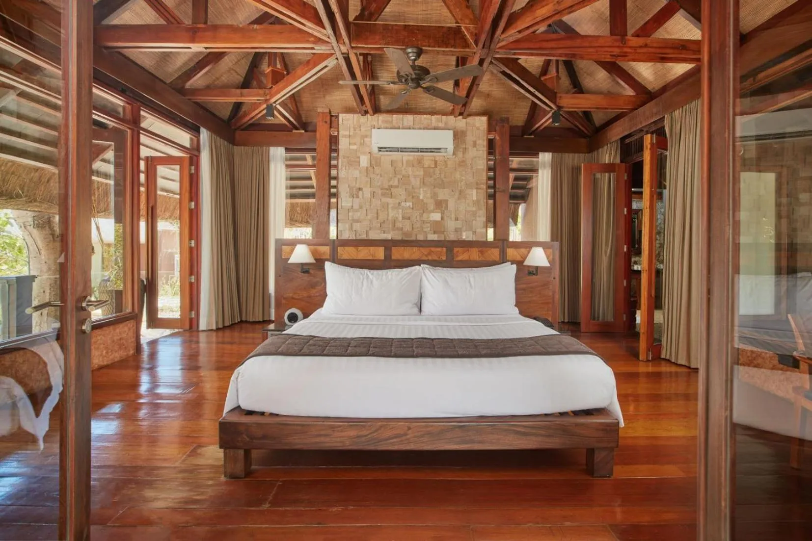 Bed in Two Seasons Coron Island Resort