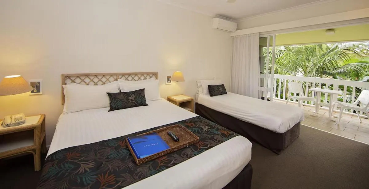 Bed in Castaways Resort & Spa On Mission Beach