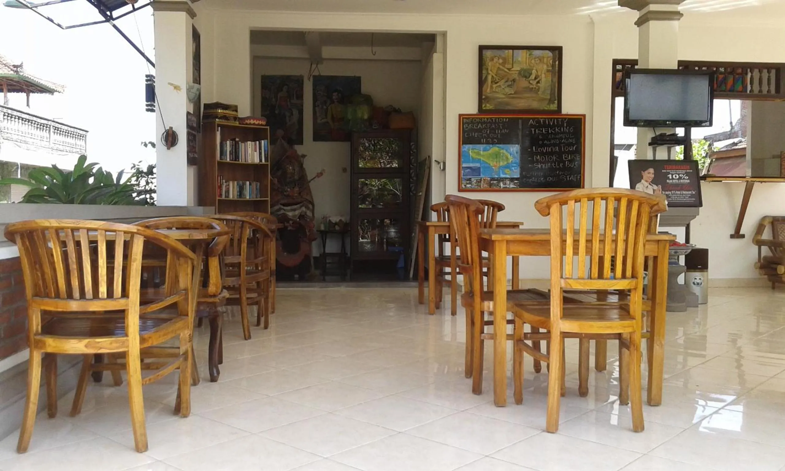 Restaurant/places to eat in Puri Mandhara Lovina