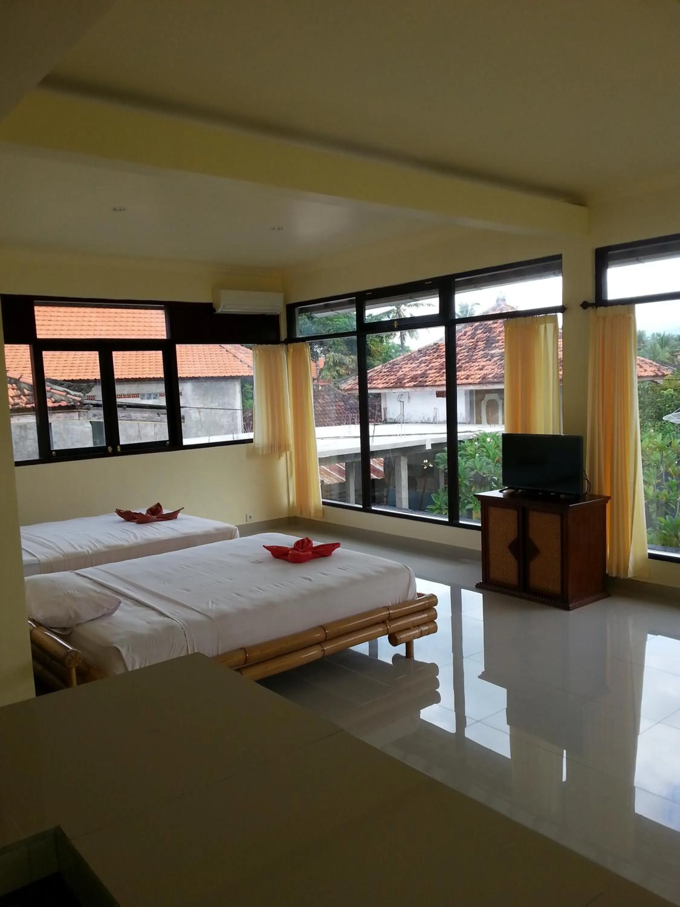 Bedroom, Bed in Puri Mandhara Lovina