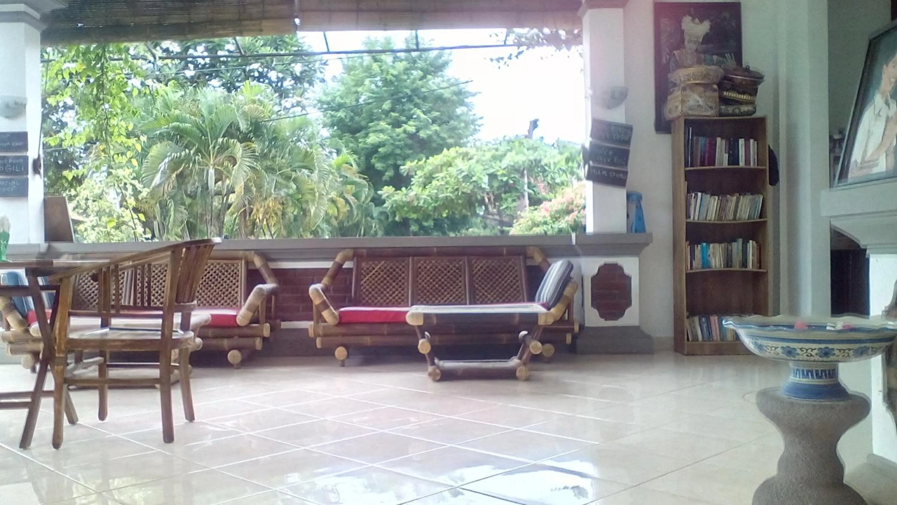 Lobby or reception in Puri Mandhara Lovina