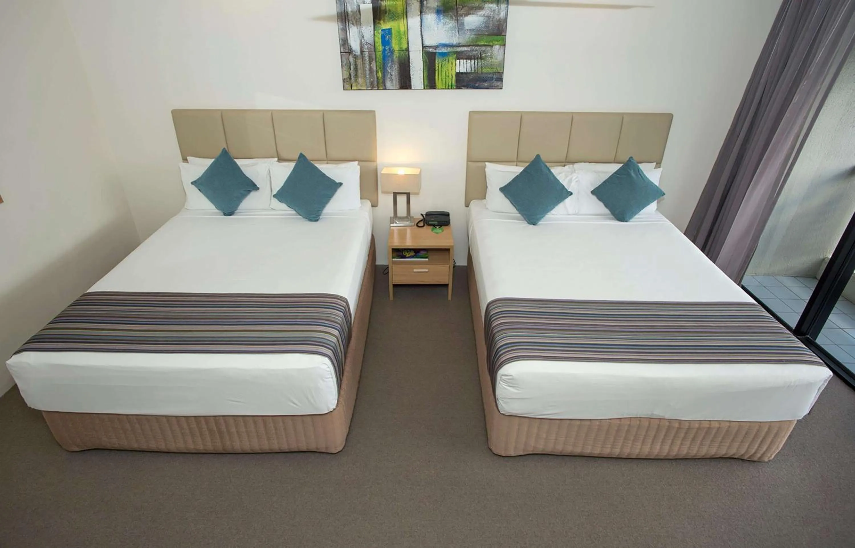 Bedroom, Bed in Rydges Esplanade Resort Cairns