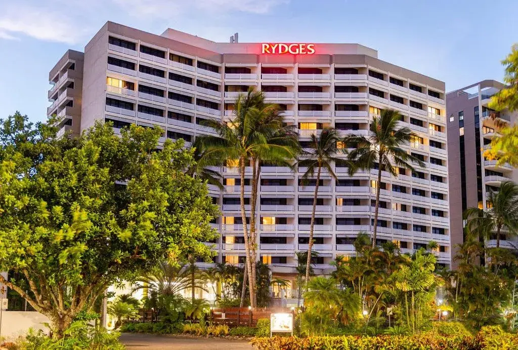 Property building in Rydges Esplanade Resort Cairns Property building in Rydges Esplanade Resort Cairns