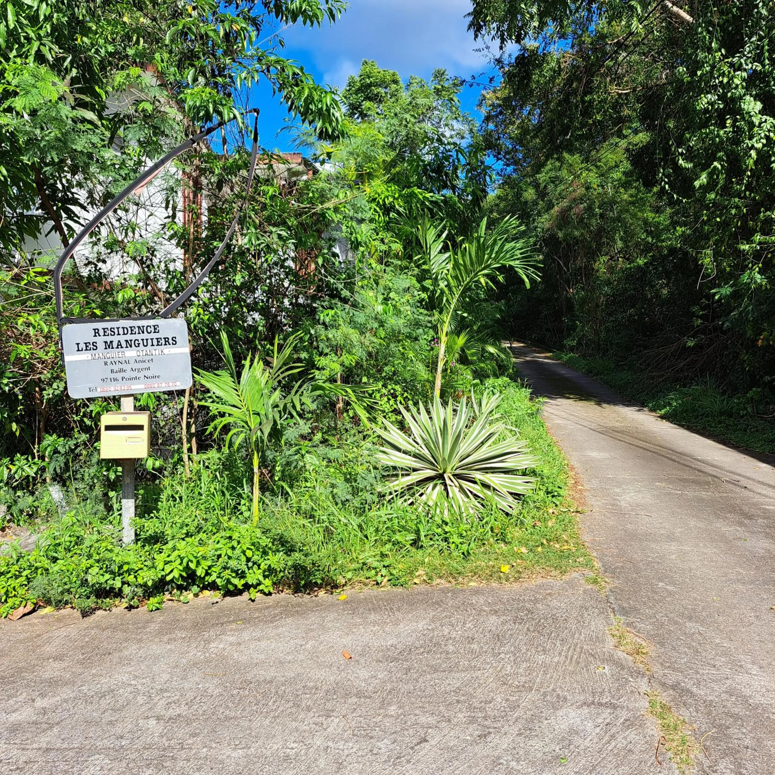 Property building in Résidence Les MANGUIERS OTANTIK