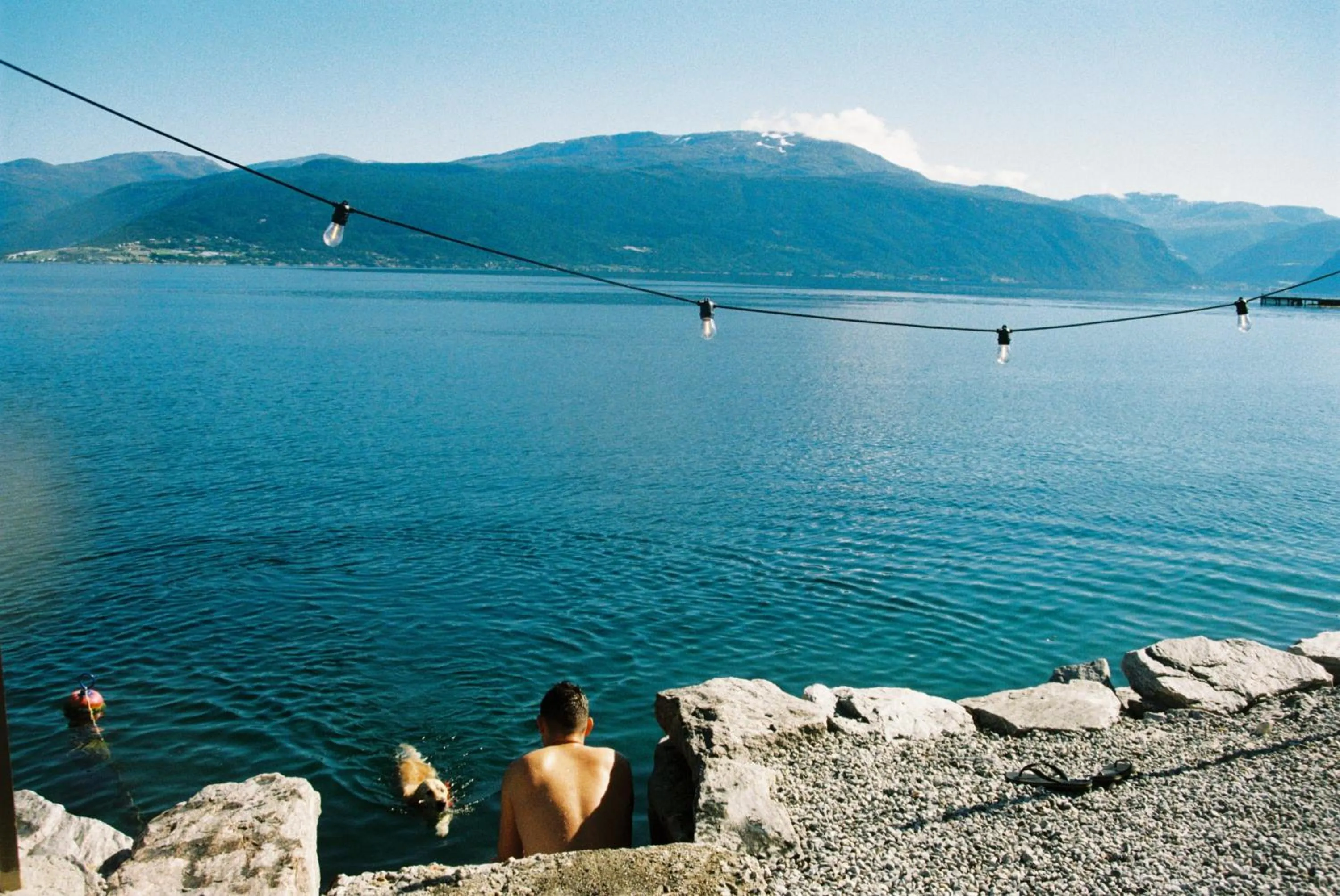 Beach in Balestrand Hotel