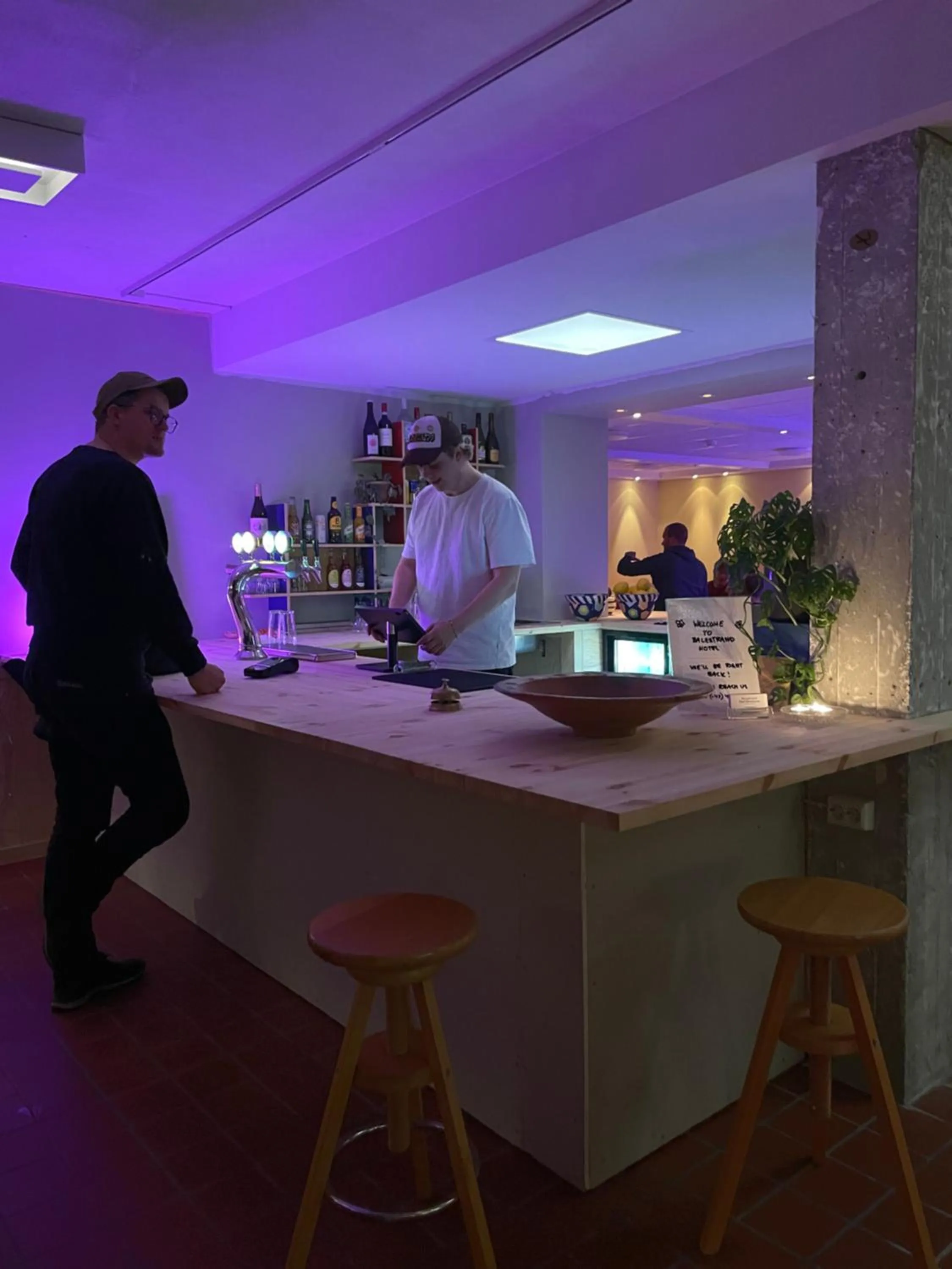 Nightclub / DJ in Balestrand Hotel